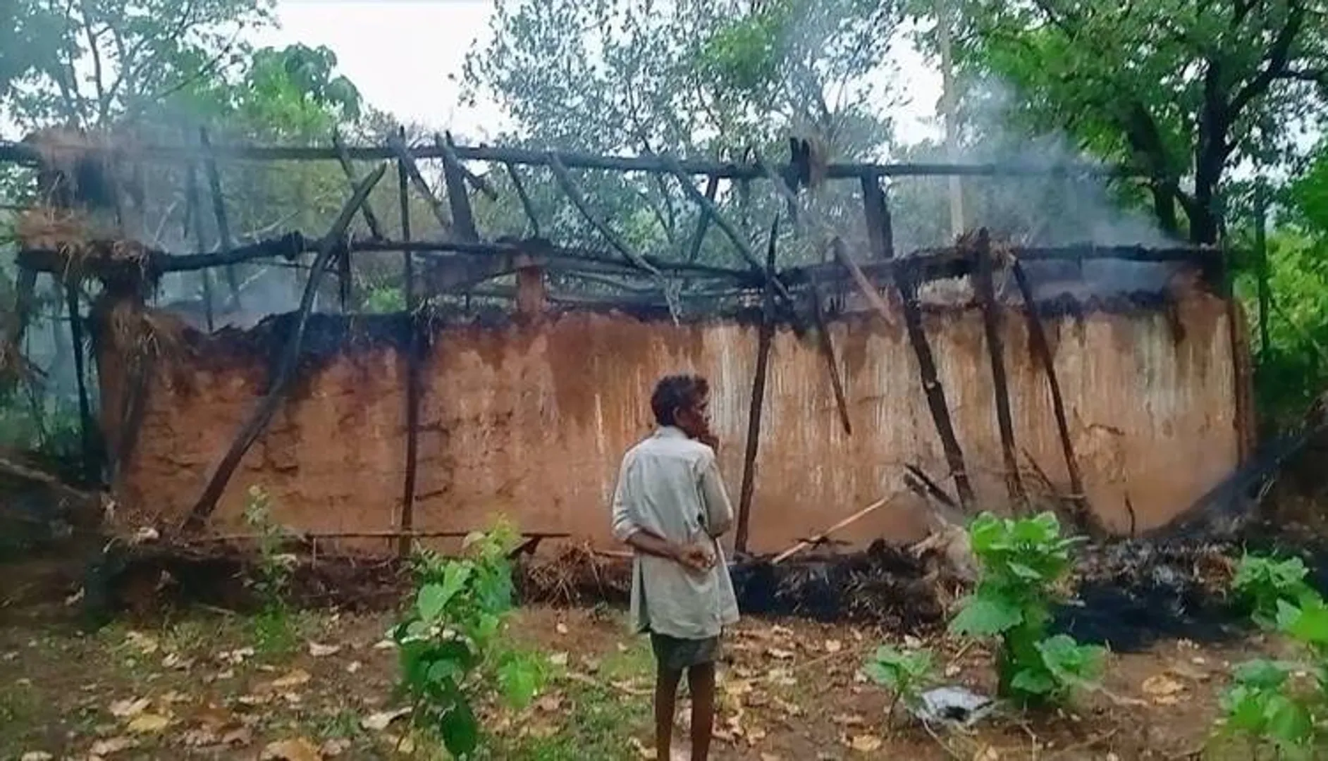 ବଜ୍ରପାତରେ ଘର ପୋଡ଼ିଗଲା