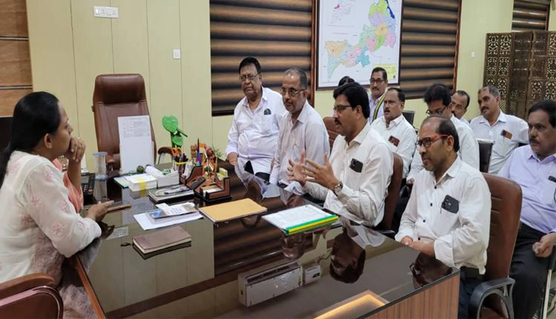 ପୁରୁଣା ନକ୍ସା ହିସାବରେ ଉଚ୍ଛେଦ ଦାବି