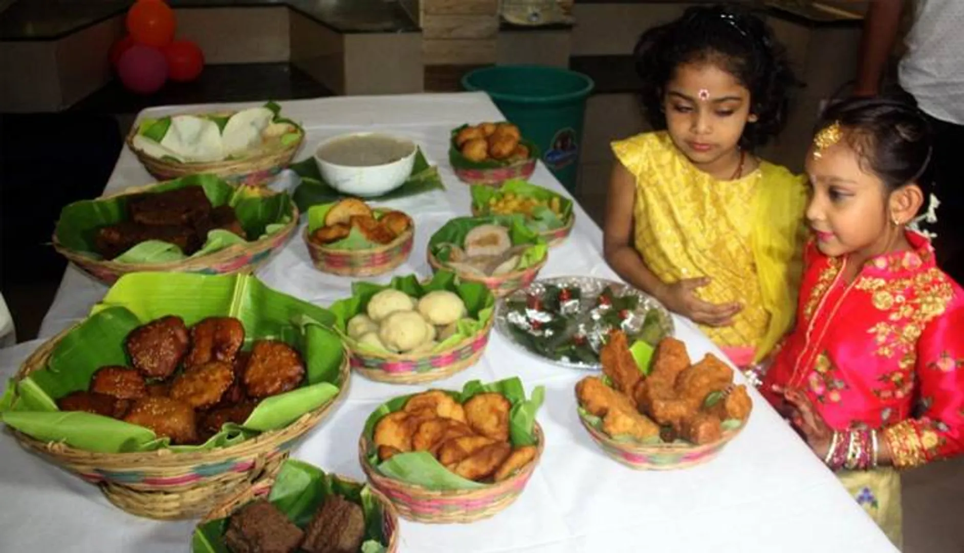 ସୁଶ୍ରୀ: ବରଷକେ ଥରେ ଆସିଛି ରଜ...