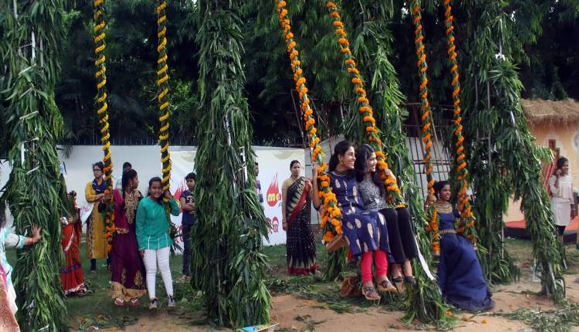 ସୁଶ୍ରୀ: ରଜ କୁମାରୀଙ୍କ ଏକ ବିଶେଷ ପର୍ବ