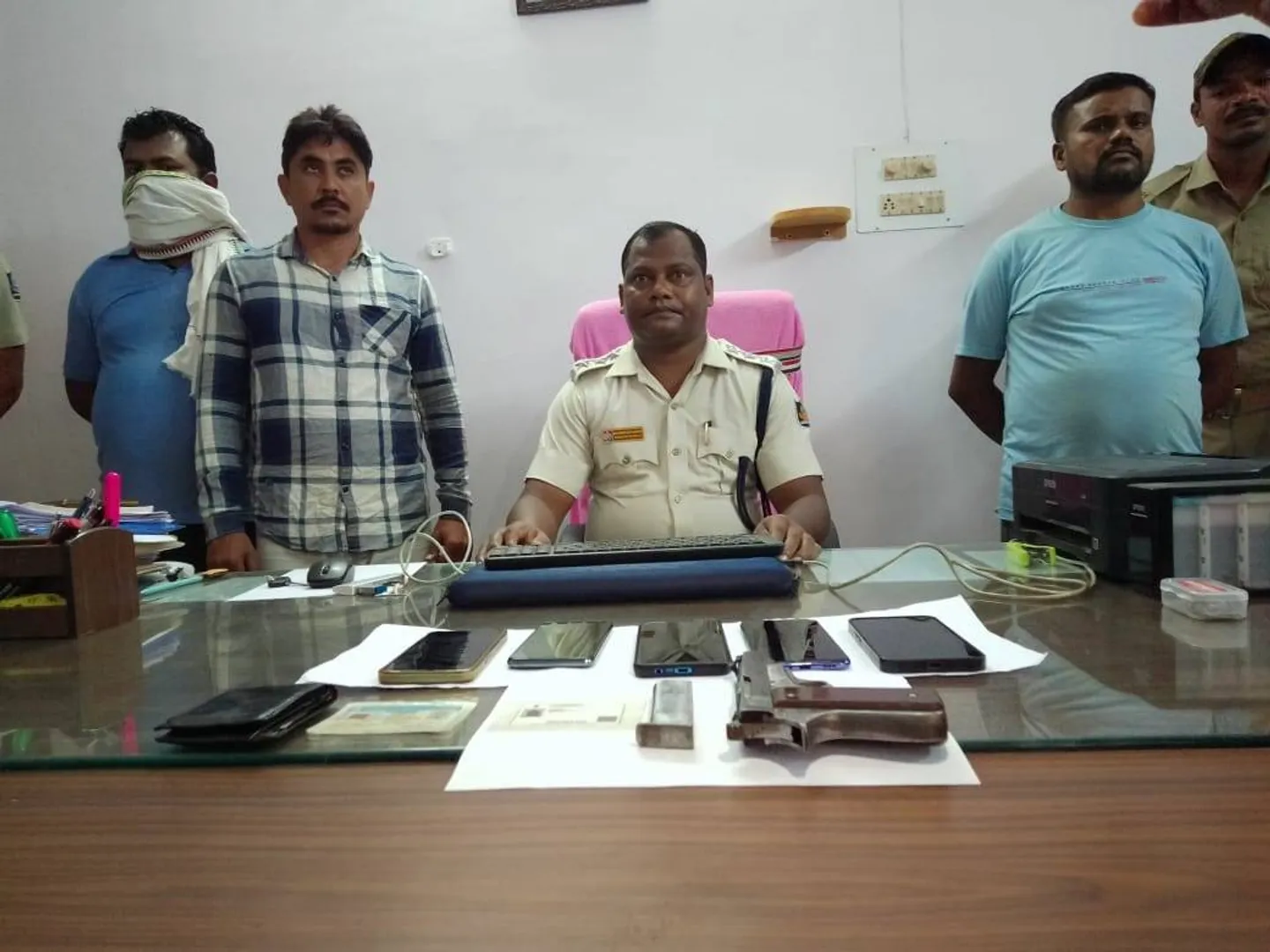 ୫୦ କିଲୋଗ୍ରାମ ଗଞ୍ଜେଇ ଜବତ,୩ ଗିରଫ