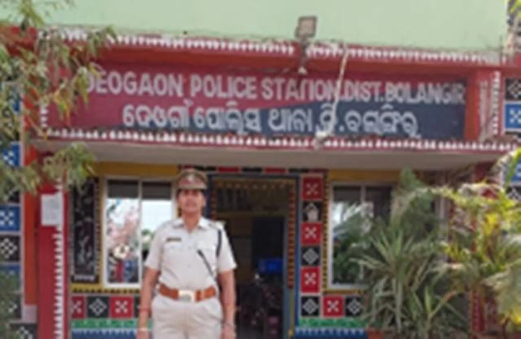 ଅଜଣା ଯୁବକର ଝୁଲନ୍ତା ମୃତଦେହ ଉଦ୍ଧାର: ହତ୍ୟା ସନ୍ଦେହ