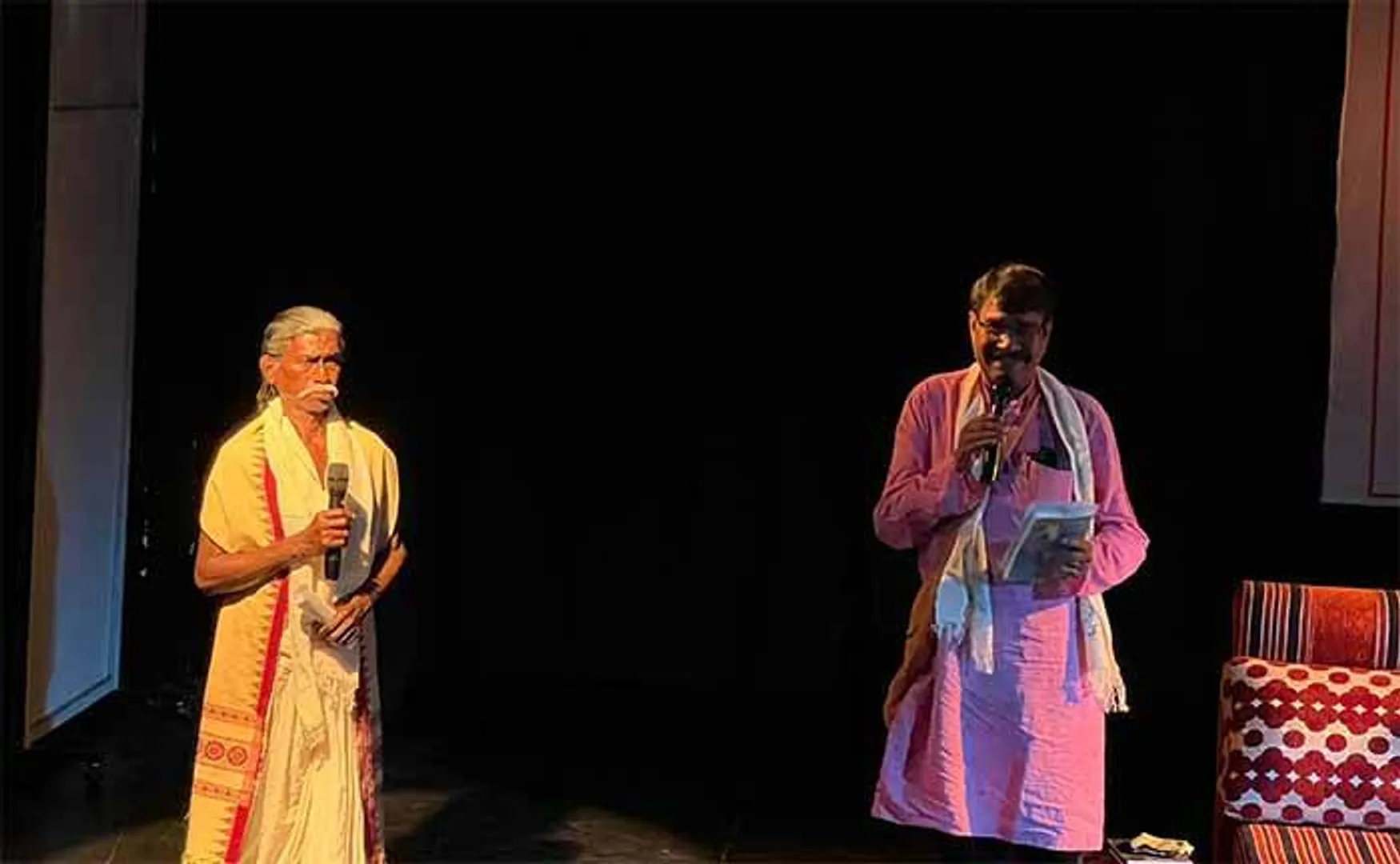 କାଠମାଣ୍ଡୁରେ ହଳଧରଙ୍କ କମାଲ