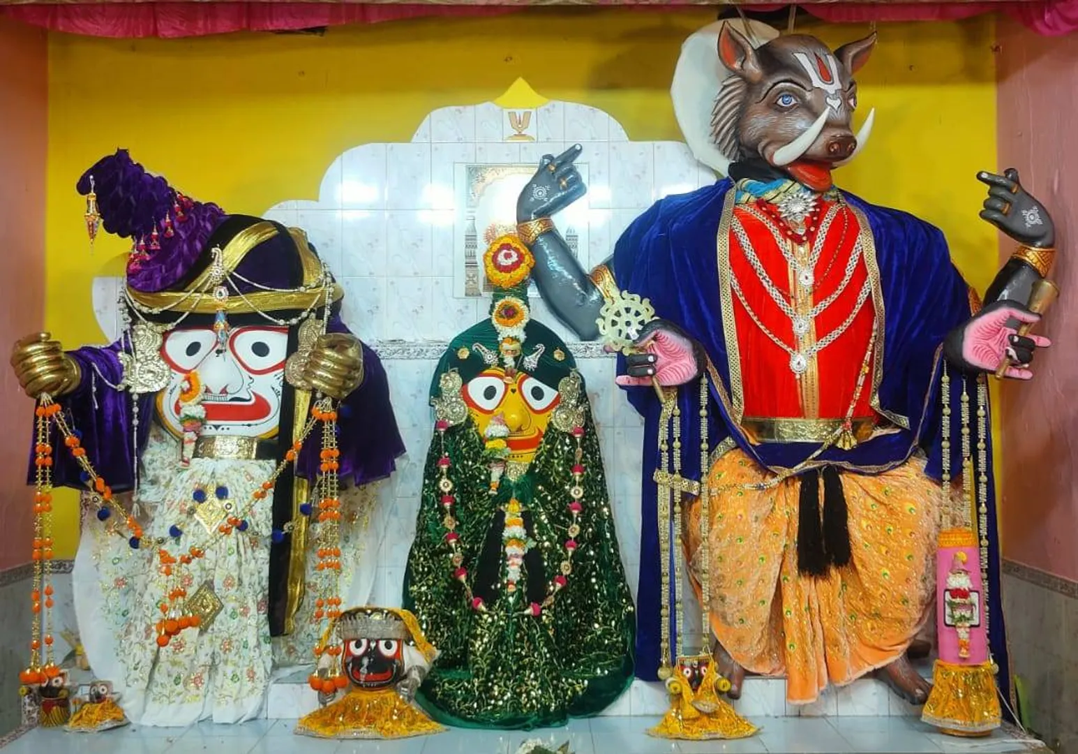 ଜୟପୁର ଆଡ଼ପ ମଣ୍ଡପରେ ମହାପ୍ରଭୁଙ୍କ ବରାହ ଅବତାର।