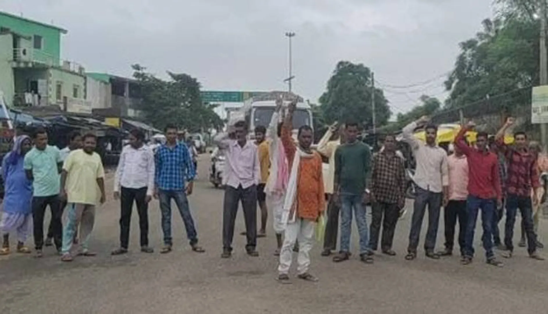 ବୋର୍‌ୱେଲ୍‌ ଜଳସେଚନ ପଏଣ୍ଟକୁ ବିଦ୍ୟୁତ୍‌ ​ସଂଯୋଗ ଦାବି