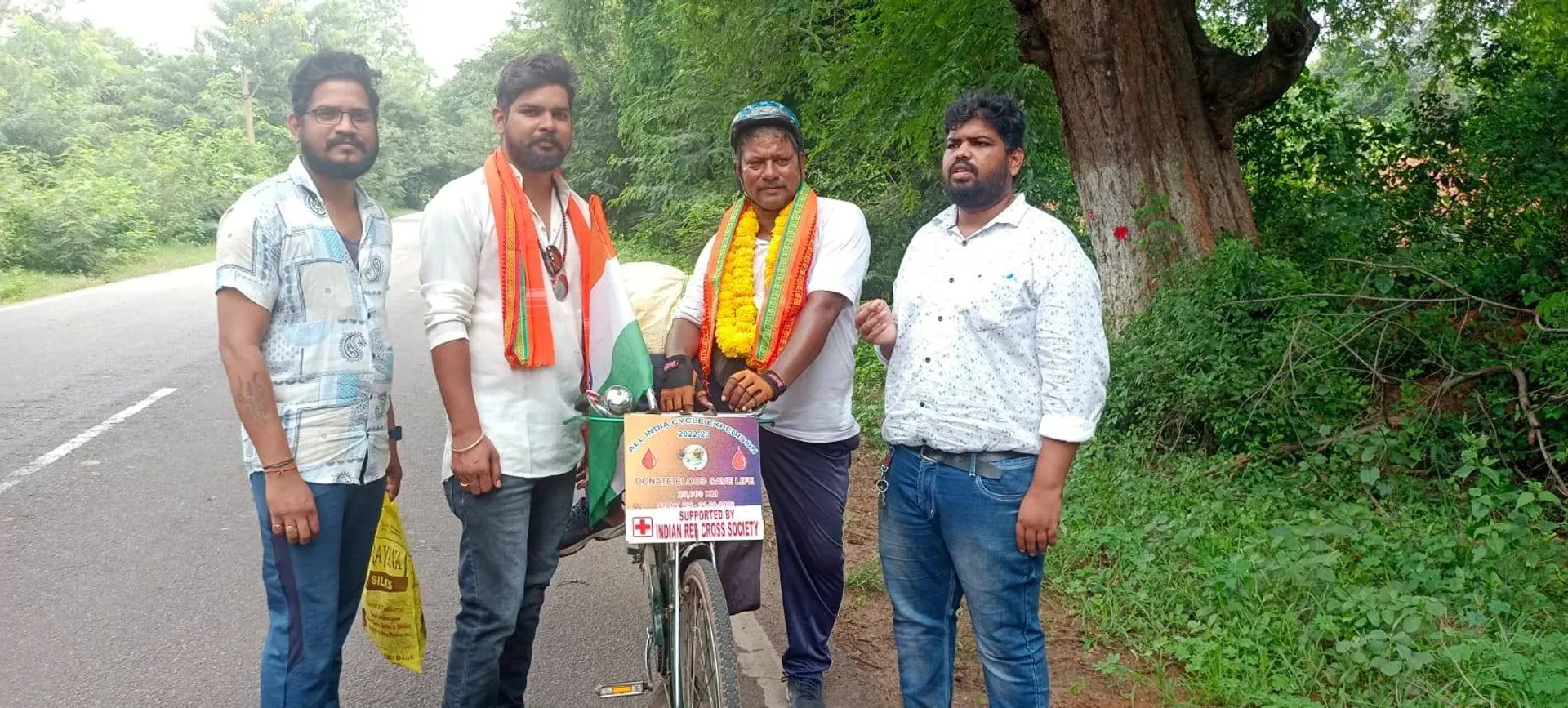 ସବୁ ଘରେ ରକ୍ତଦାତା ଅଭିଯାନ ନେଇ ସାଇକେଲରେ ସଚେତନତା