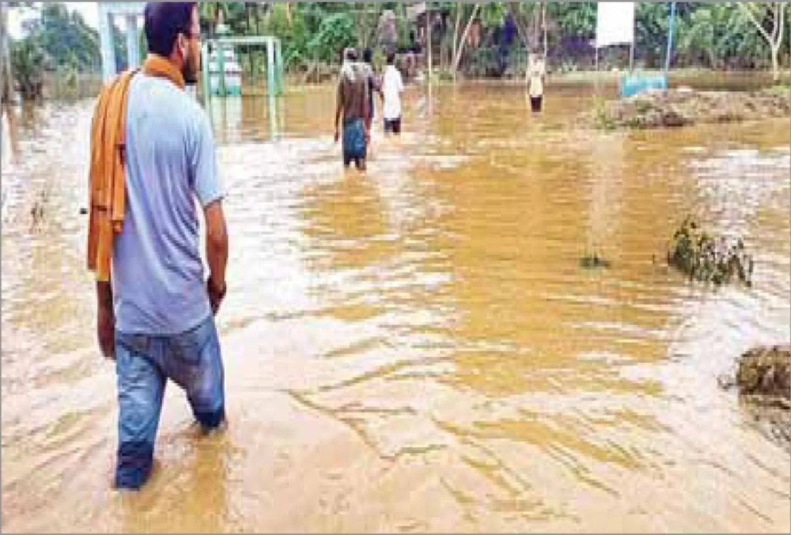 ଭଦ୍ରକ‌ରେ ୨ ଲକ୍ଷ ଲୋକ କ୍ଷତିଗ୍ରସ୍ତ: ସ୍ଥିତି ସମୀକ୍ଷା କଲେ ରାଜସ୍ବମନ୍ତ୍ରୀ ପ୍ରମିଳା ମଲ୍ଲିକ