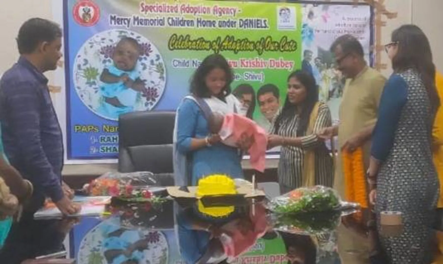 ଶିଶୁପୁତ୍ରକୁ ପୋଷ୍ୟ ଭାବେ ଗ୍ରହଣ କଲେ ଦୁବାଇର ଦମ୍ପତି