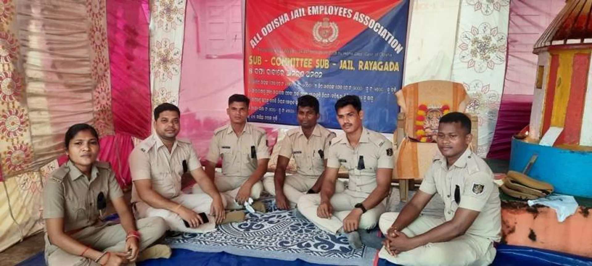 ୫ ଦଫା ଦାବି ହେଲା ନାହିଁ ପୂରଣ, ଆମରଣ ଅନଶନରେ ଜେଲ କର୍ମଚାରୀ