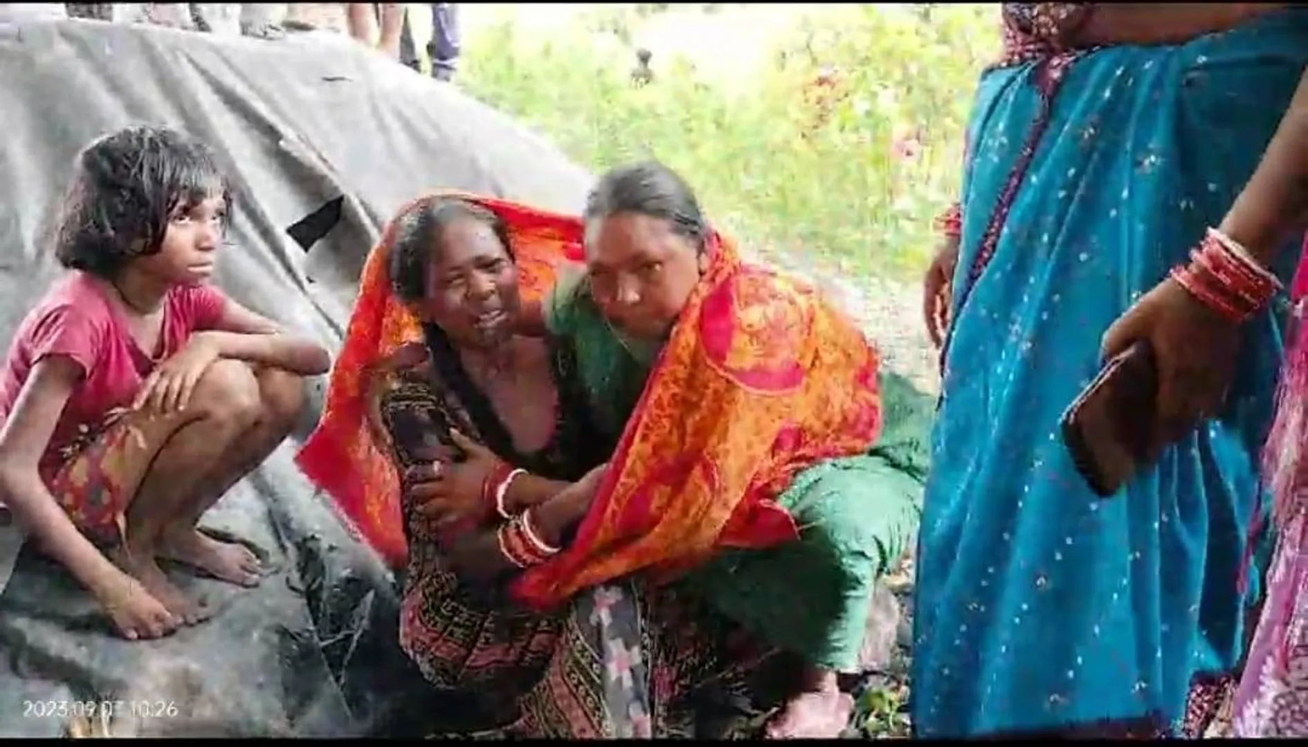 ଖୁଦୁରୁକୁଣୀ ଓଷାରେ ବାଲୁକା ପୂଜା ପାଇଁ ଯାଇଥିଲେ: ନଦୀରେ ଭାସିଗଲେ ନାବାଳିକା