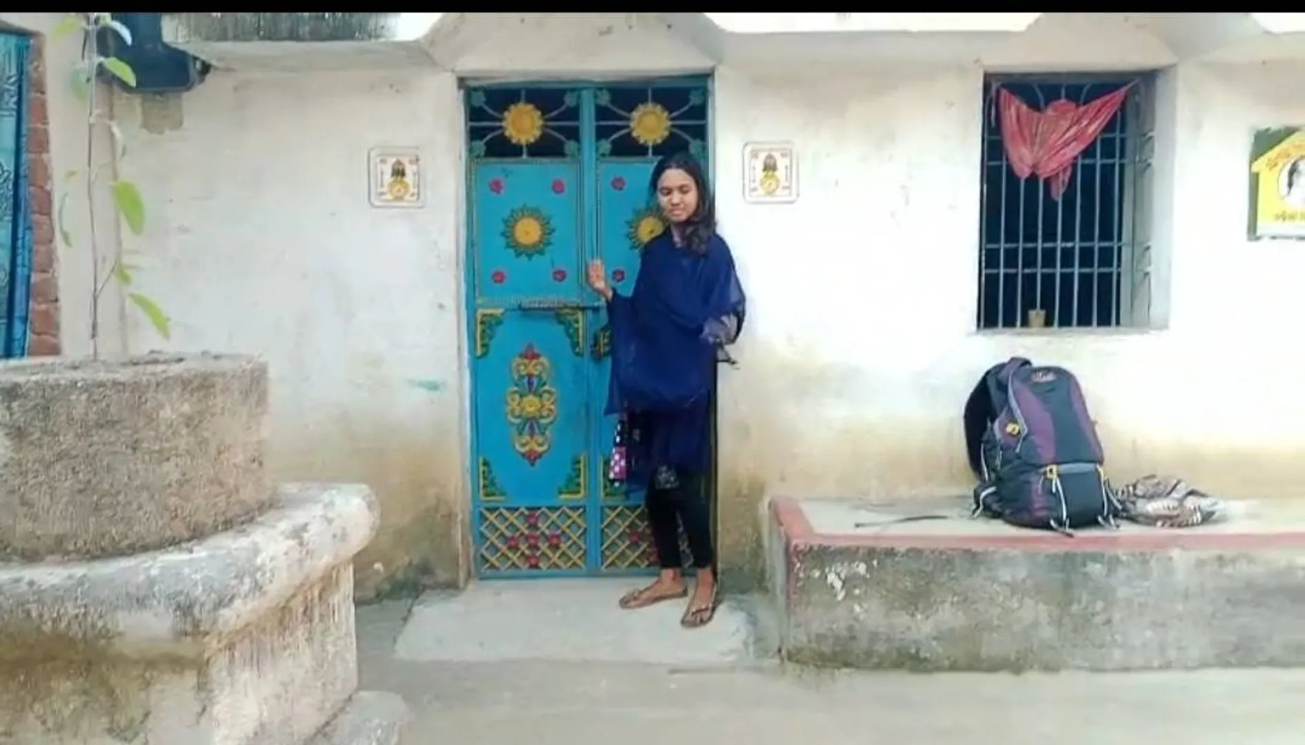 ୨ ମାସ ସାଥୀରେ ରହିବା ପରେ ଫେରାର୍‌ ହେଲେ ପ୍ରେମିକ: ଘର ସମ୍ମୁଖରେ ଏବେ ଧାରଣାରେ ପ୍ରେମିକା