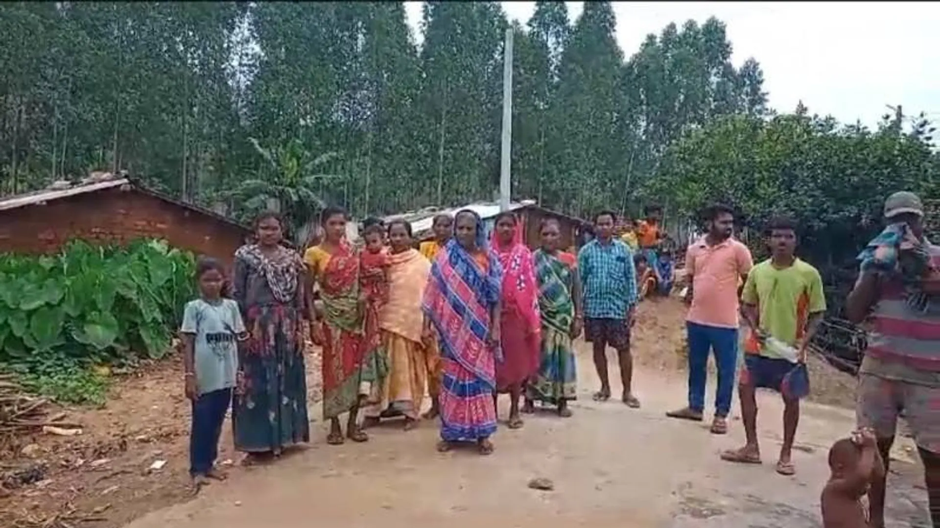 ମୌଳିକ ସୁବିଧାରୁ ବଞ୍ଚିତ ଗ୍ରାମବାସୀ; ଲୋକ ପ୍ରତିନିଧିଙ୍କ ପ୍ରତିଶ୍ରୁତି ପାଣିରଗାର ସଦୃସ୍ୟ
