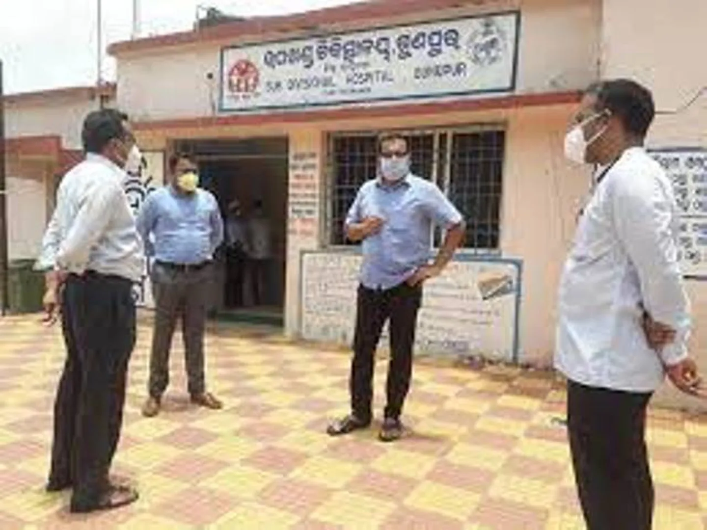 ବାକି ଟଙ୍କା ଆଦାୟକୁ କେନ୍ଦ୍ରକରି ହତ୍ୟା ଅଭିଯୋଗ: ଦୁଇ ଅଭିଯୁକ୍ତ କନେଷ୍ଟବଳଙ୍କ ଥାନାରେ ଆତ୍ମସମର୍ପଣ