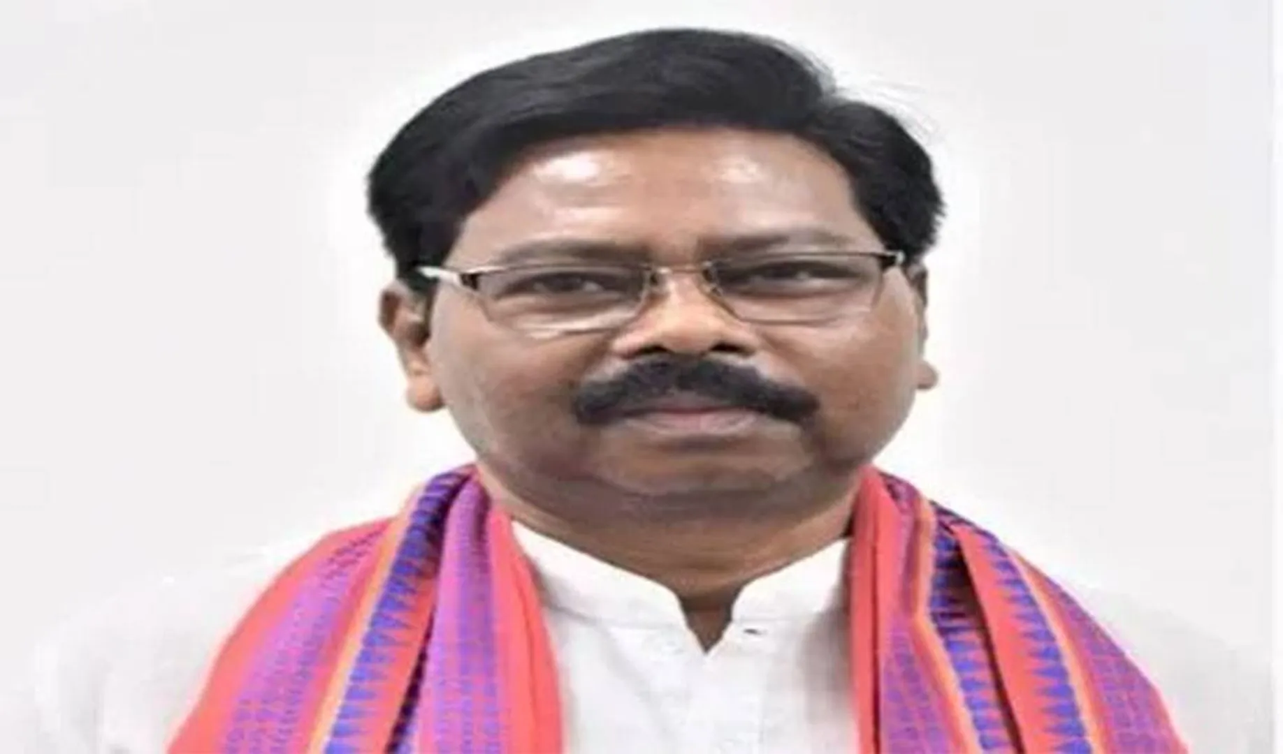 ଅମର୍ଦା ଏୟାରଷ୍ଟ୍ରିପ୍‌ ଜମି ହସ୍ତାନ୍ତର ପ୍ରକ୍ରିୟାରେ ରାଜ୍ୟ ବାଧକ: ବିଶ୍ବେଶ୍ବର