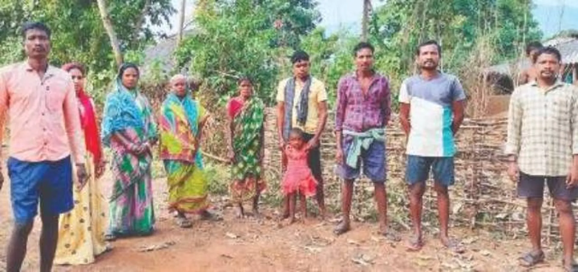ଜବରଦଖଲକାରୀଙ୍କ କବ୍‌ଜାରେ ୩୭୦ ଏକର: ଭୂମିହୀନଙ୍କୁ ମିଳୁନି ପଟ୍ଟା, ଭୋଟ୍‌ ବର୍ଜନ ଚେତାବନୀ