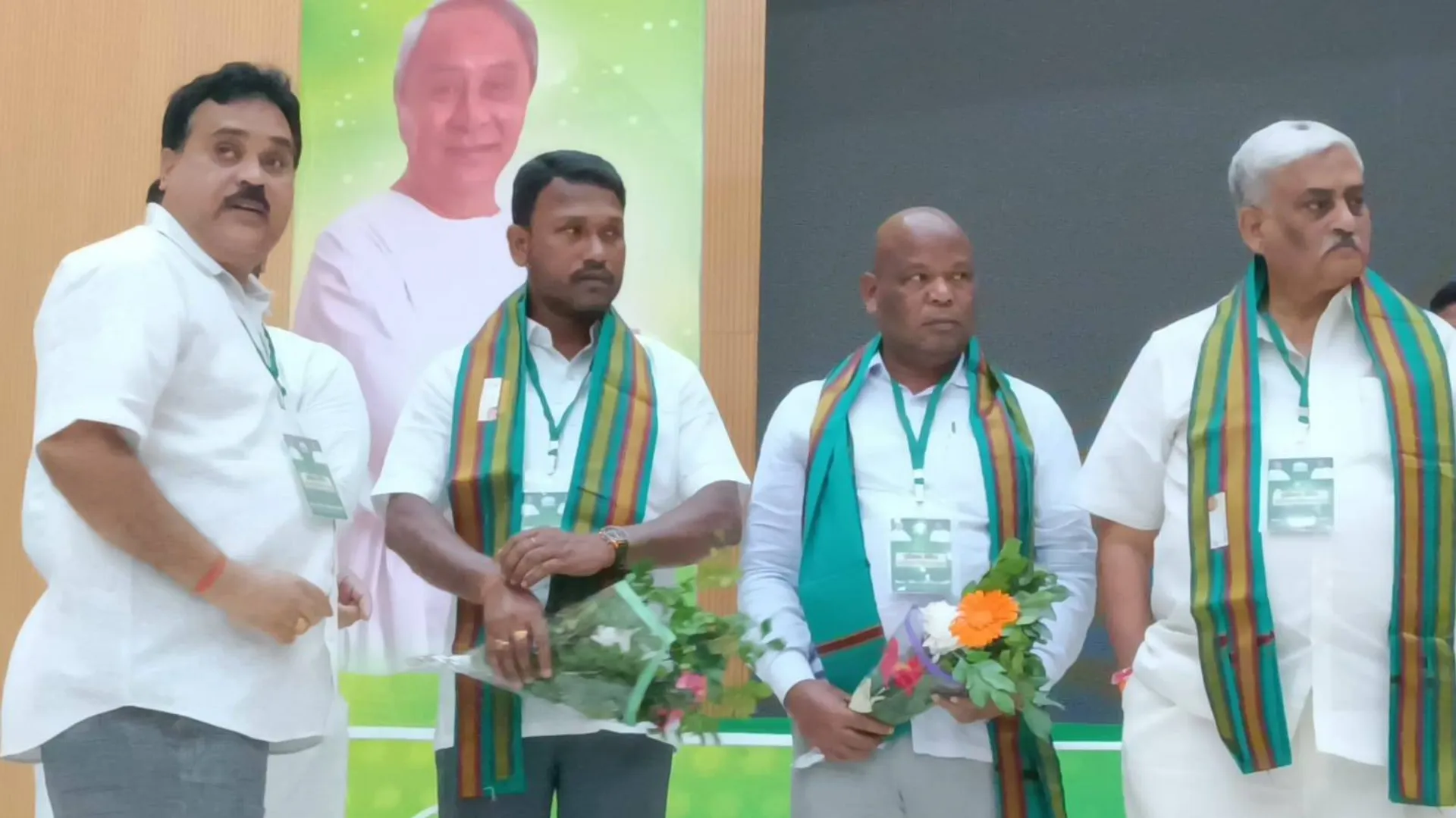 ବିଜେଡି ପ୍ରଶିକ୍ଷଣ ଶିବିରରେ ସ୍ବାଧୀନ ବିଧାୟକ ମକରନ୍ଦ ମୁଦୁଲି: ବିଜେଡିର ପ୍ରାଥମିକ ସଦସ୍ୟତା ଗ୍ରହଣ କରିବେ କି ?