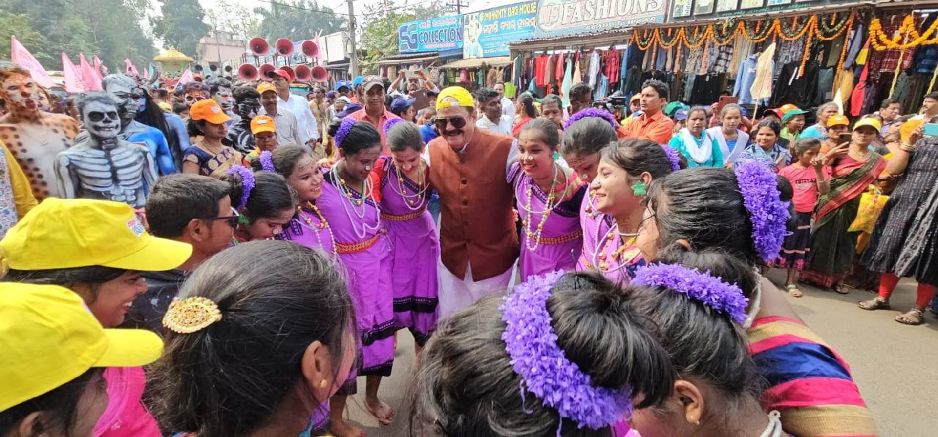 ପୌରାଂଚଳସ୍ତରୀୟ ‘‘ପରବ’’ ଉଦଘାଟିତ: ଢ଼େମସା ଓ ବାଦ୍ୟ ବାଜଣାରେ ଦୁଲୁକିଲା ସହର