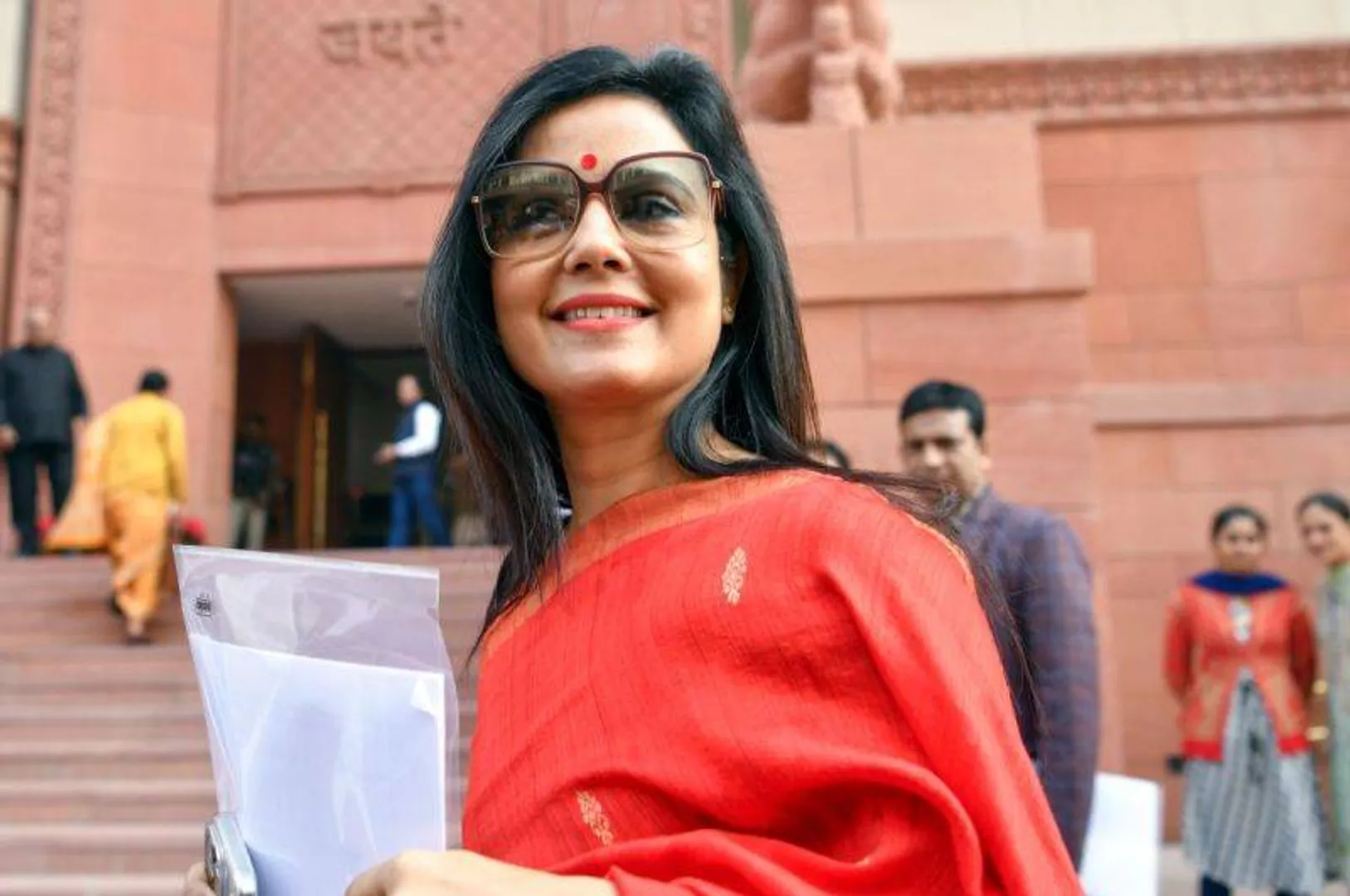 ମହୁଆ ମୈତ୍ରଙ୍କ ଘରେ ସିବିଆଇ ଚଢଉ