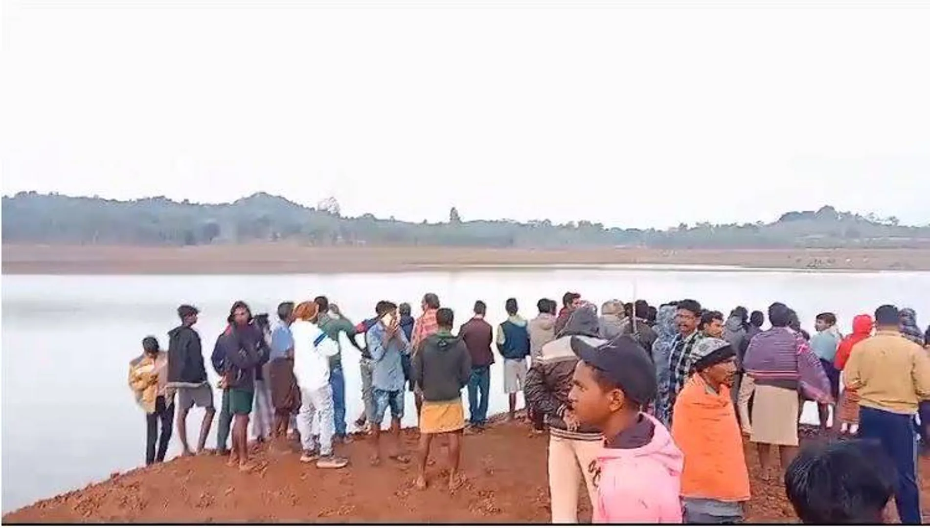 ପାତାଳି ନଦୀରେ ବୁଡ଼ି ଜଣେ ମୃତ, ୪ ଜଣ ନିଖୋଜ