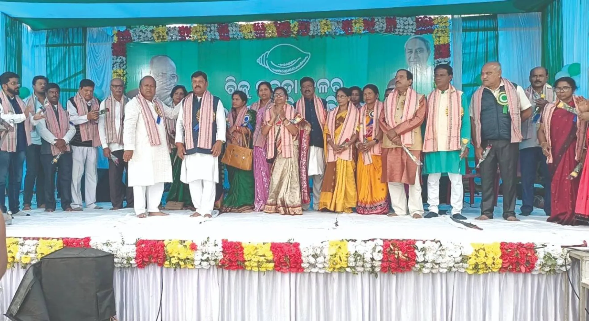 ପଦାରେ ପଡ଼ିଲା ରଘୁନାଥପାଲି ବିଜେଡି କନ୍ଦଳ: ବରିଷ୍ଠଙ୍କୁ ଅଣଦେଖାରୁ ଅସନ୍ତୋଷ