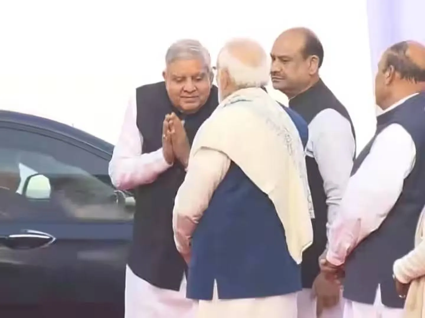 ନମସ୍କାର କରିବା ମୋର ଅଭ୍ୟାସ: ଉପରାଷ୍ଟ୍ରପତି