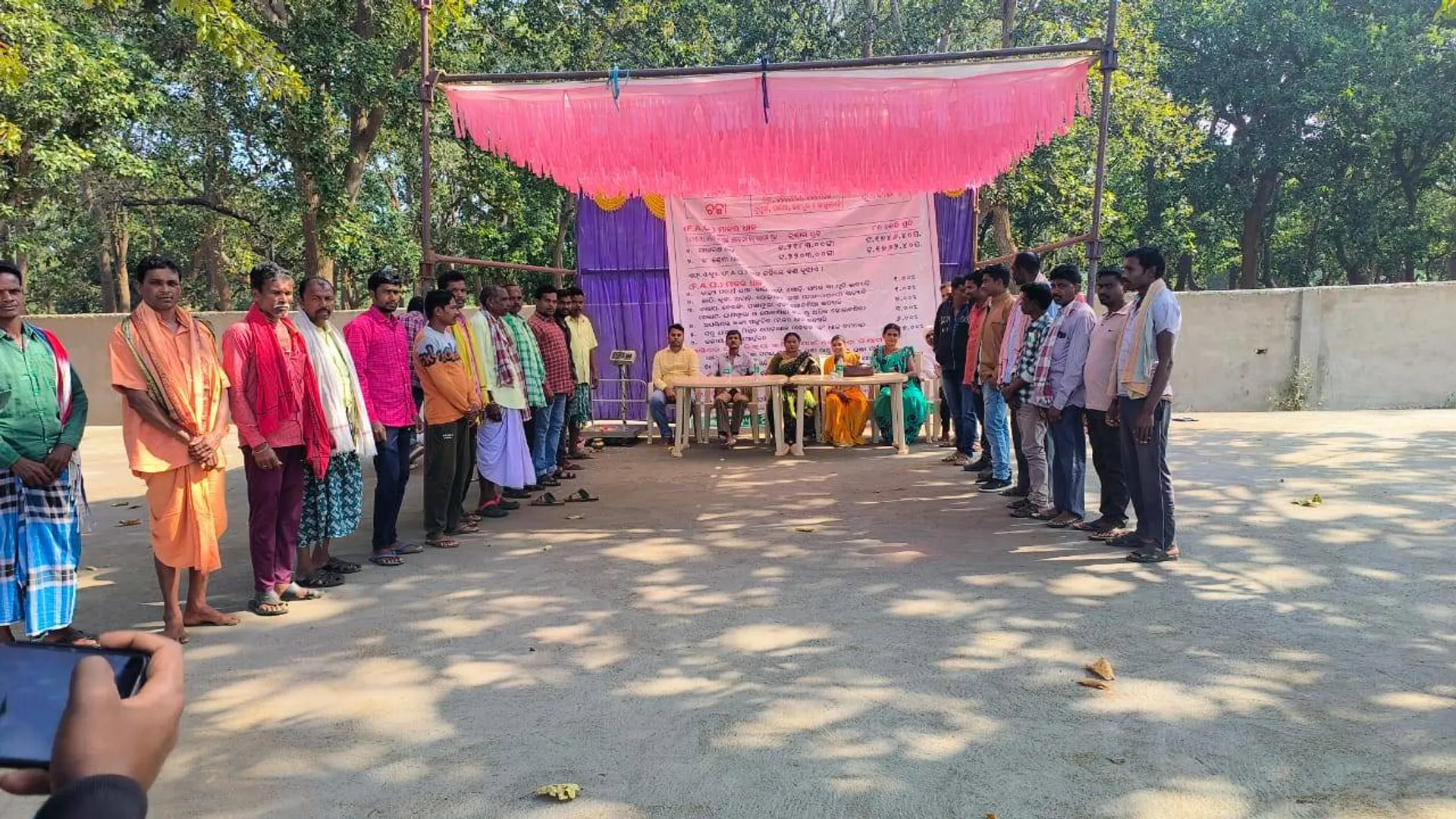 ସପ୍ତାହେ ହେଲା ଖୋଲିଛି ମଣ୍ଡି; ଟୋକନ୍ ଆସିଲା, ଟାର୍ଗେଟ ନଆସିବାରୁ କିଣା ହୋଇପାରୁନି ଧାନ