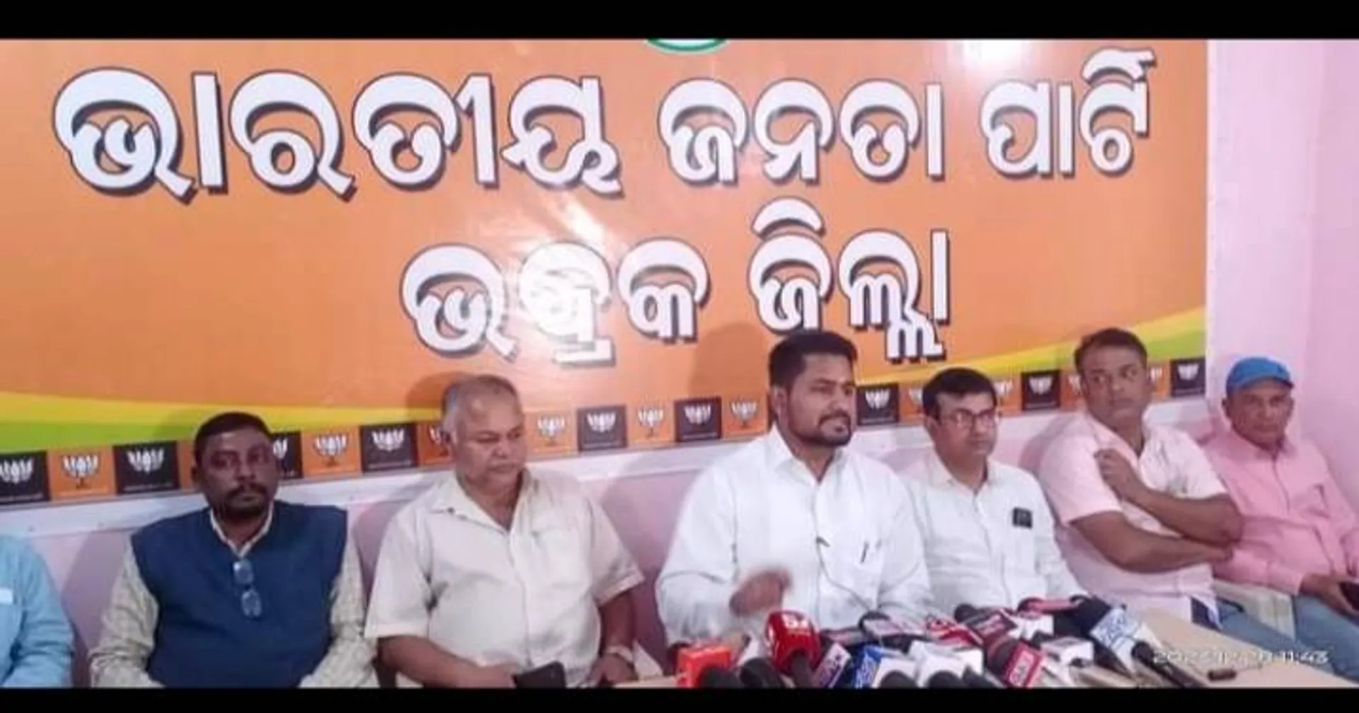 କେନ୍ଦ୍ରମନ୍ତ୍ରୀଙ୍କୁ ୫ଟି ଅଧ୍ୟକ୍ଷଙ୍କ ଆକ୍ଷେପ: ପ୍ରତିକ୍ରିୟା ରଖିଲେ ଧାମନଗର ବିଧାୟକ