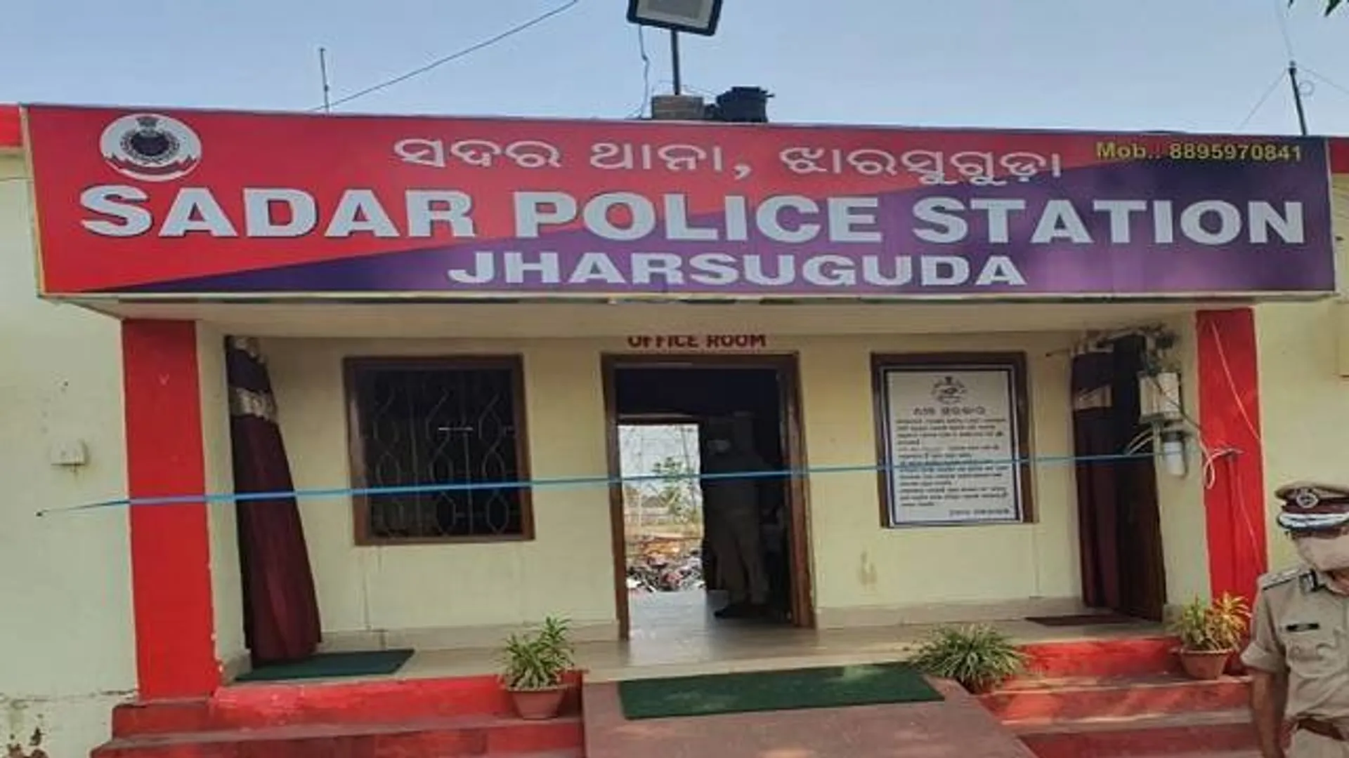 ଝାରସୁଗୁଡ଼ା‌ ସଦର ଥାନା ଭିତରୁ ଦସ୍ତାବିଜ୍‌ ଚୋରି