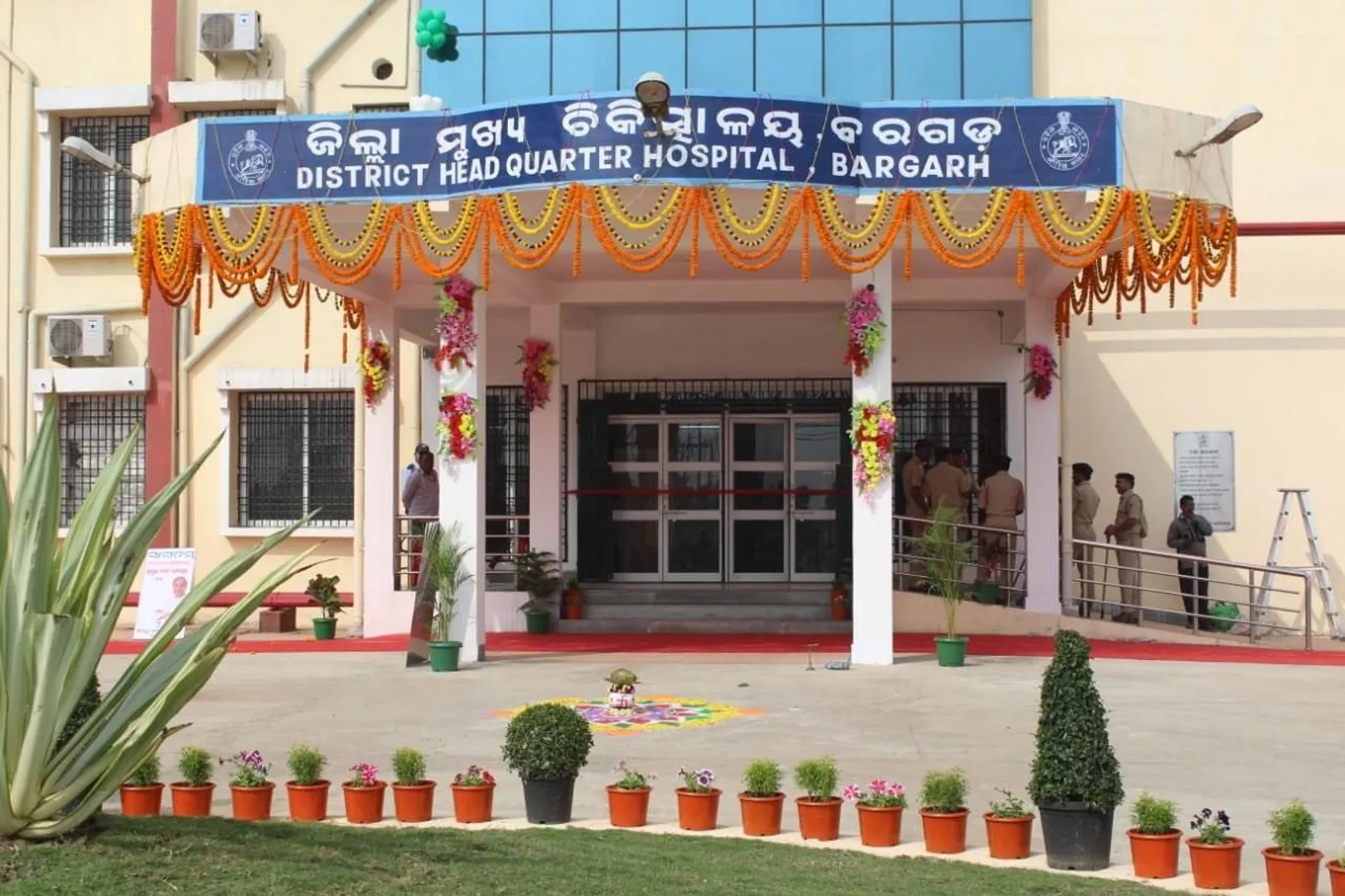 ଭୋଜି ଖାଇ ଚାରିଶହରୁ ଅଧିକ ଲୋକ ଝାଡ଼ାବାନ୍ତିରେ ଆକ୍ରାନ୍ତ