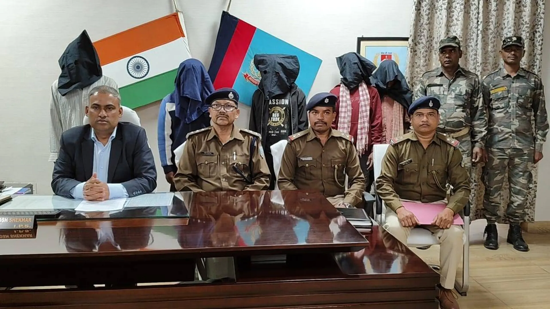 ଗୁଣିଗାରେଡ଼ି ସନ୍ଦେହରୁ ଚାଲିଗଲା ୪ ଜୀବନ; ବନ୍ଧାହେଲେ ଗୋଟିଏ ପରିବାରର ୫ ଅଭିଯୁକ୍ତ