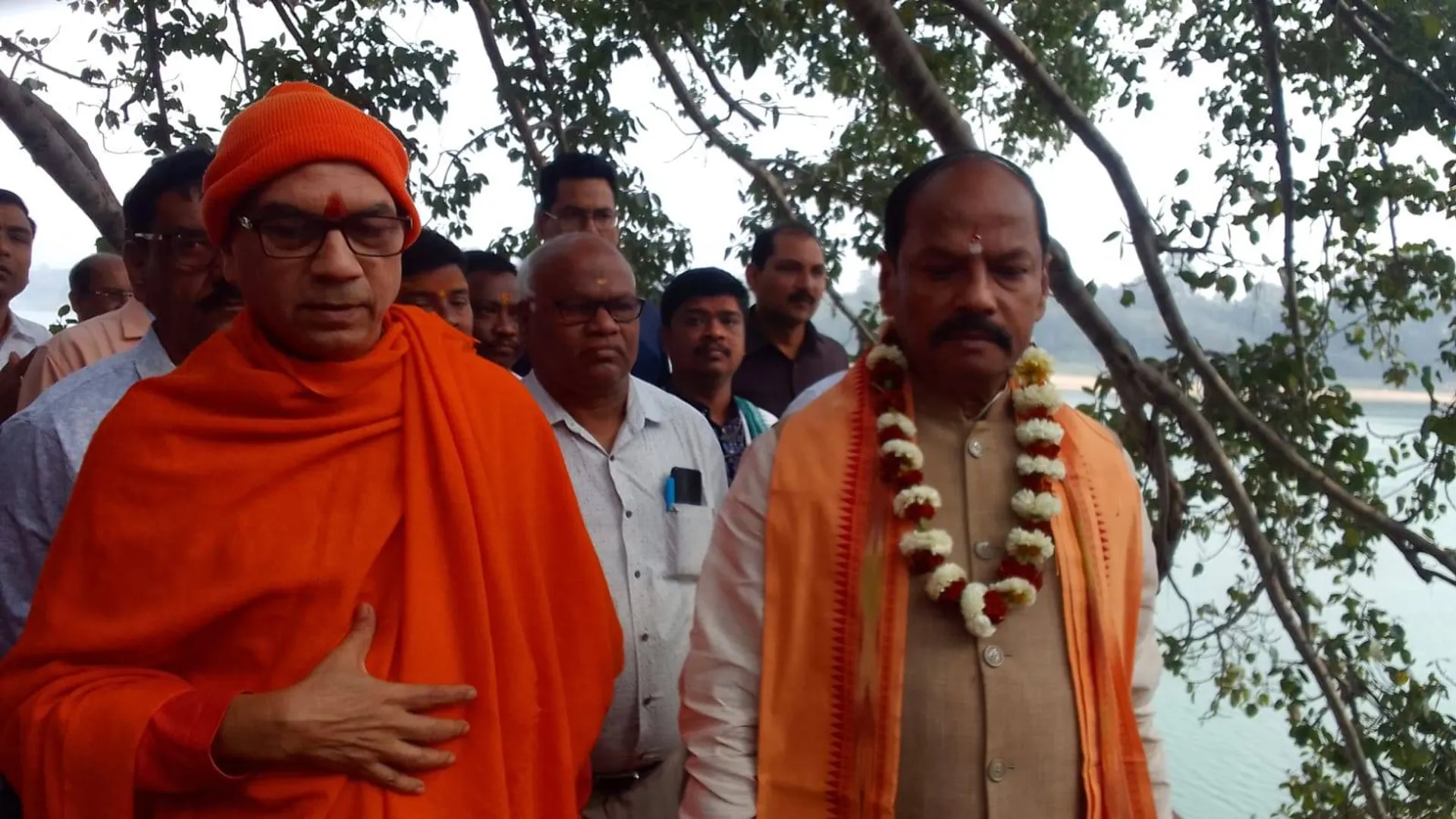 ରାଉରକେଲା: ବେଦବ୍ୟାସ ପୀଠରେ ରାଜ୍ୟପାଳ ରଘୁବର ଦାସ