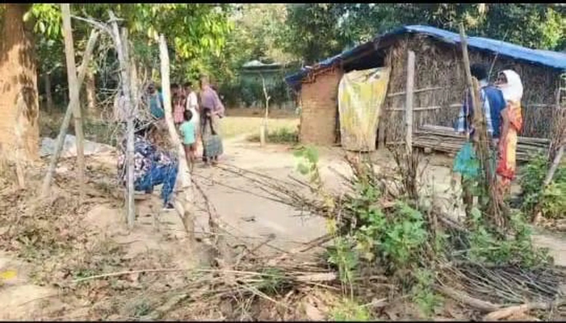 ସ୍କୁଲ ନିକଟରୁ ଯୁବକଙ୍କ ମୃତଦେହ ଉଦ୍ଧାର: ହତ୍ୟା ସନ୍ଦେହ