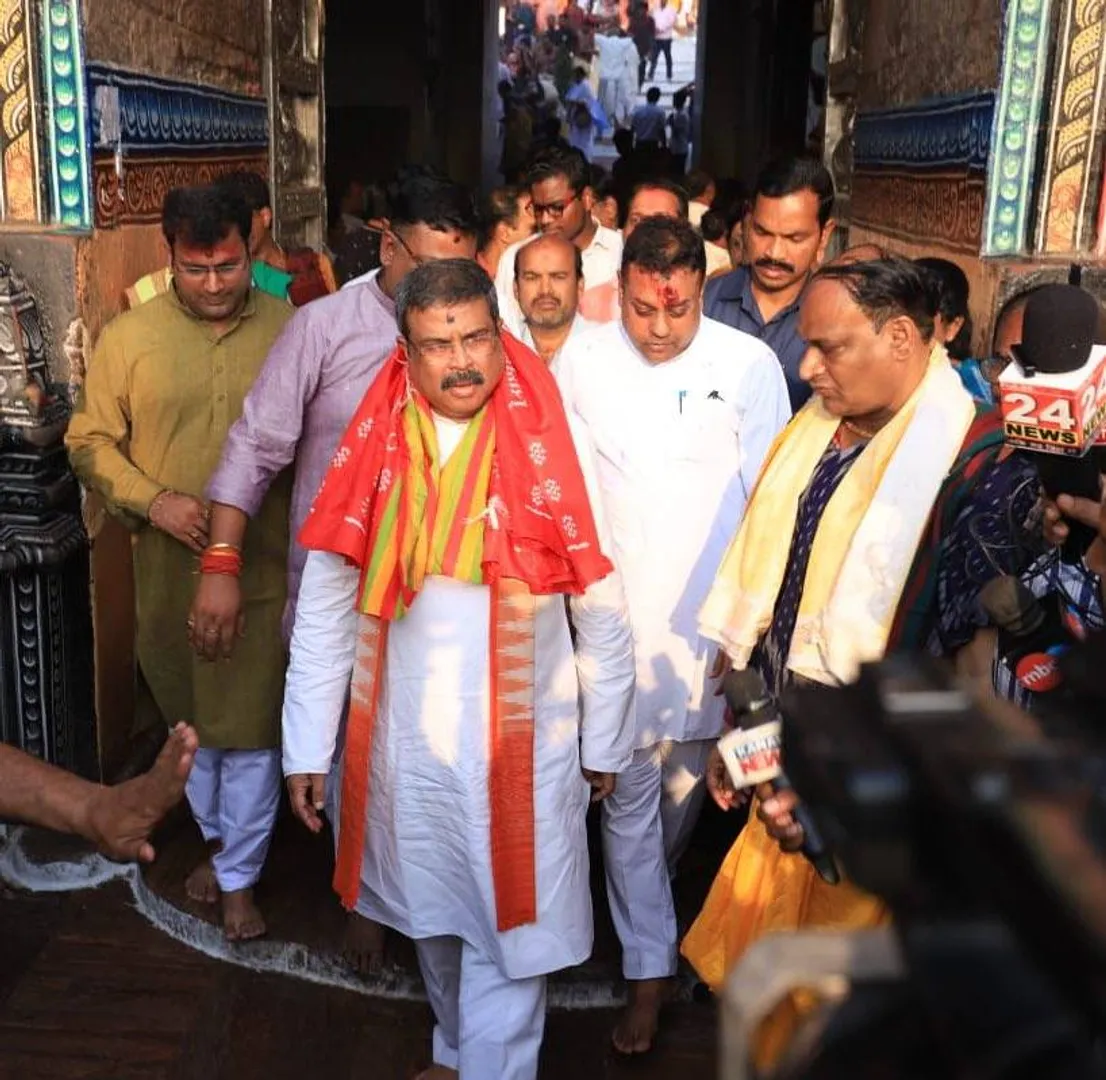 ଶ୍ରୀଜିଉଙ୍କ ଦର୍ଶନ କଲେ ପୁରୀ ଓ ସମ୍ବଲପୁରର ବିଜେପି ଲୋକସଭା ସାଂସଦ ପ୍ରାର୍ଥୀ
