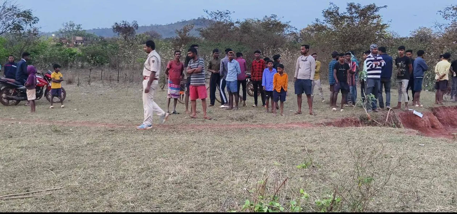ମହିଳାଙ୍କ କ୍ଷତବିକ୍ଷତ ମୃତଦେହ ଉଦ୍ଧାର, ବୀଭତ୍ସ ହତ୍ୟା ପରେ ଫିଙ୍ଗି ଦେଇଥିବା ସନ୍ଦେହ