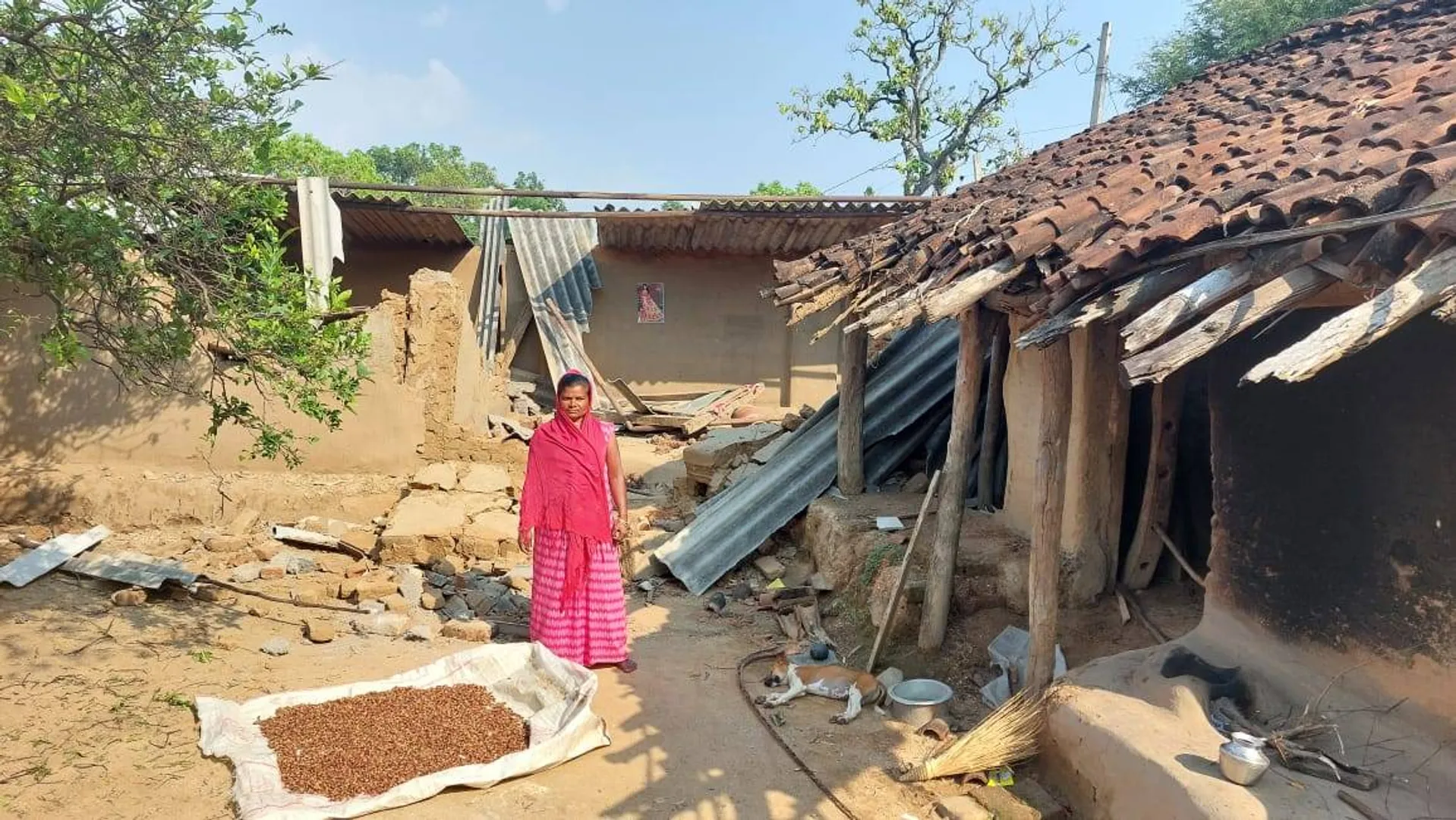 ଘର ଭାଙ୍ଗିଲା ଦନ୍ତା, କ୍ଷତିପୂରଣ ଦାବି କଲେ ଗ୍ରାମବାସୀ