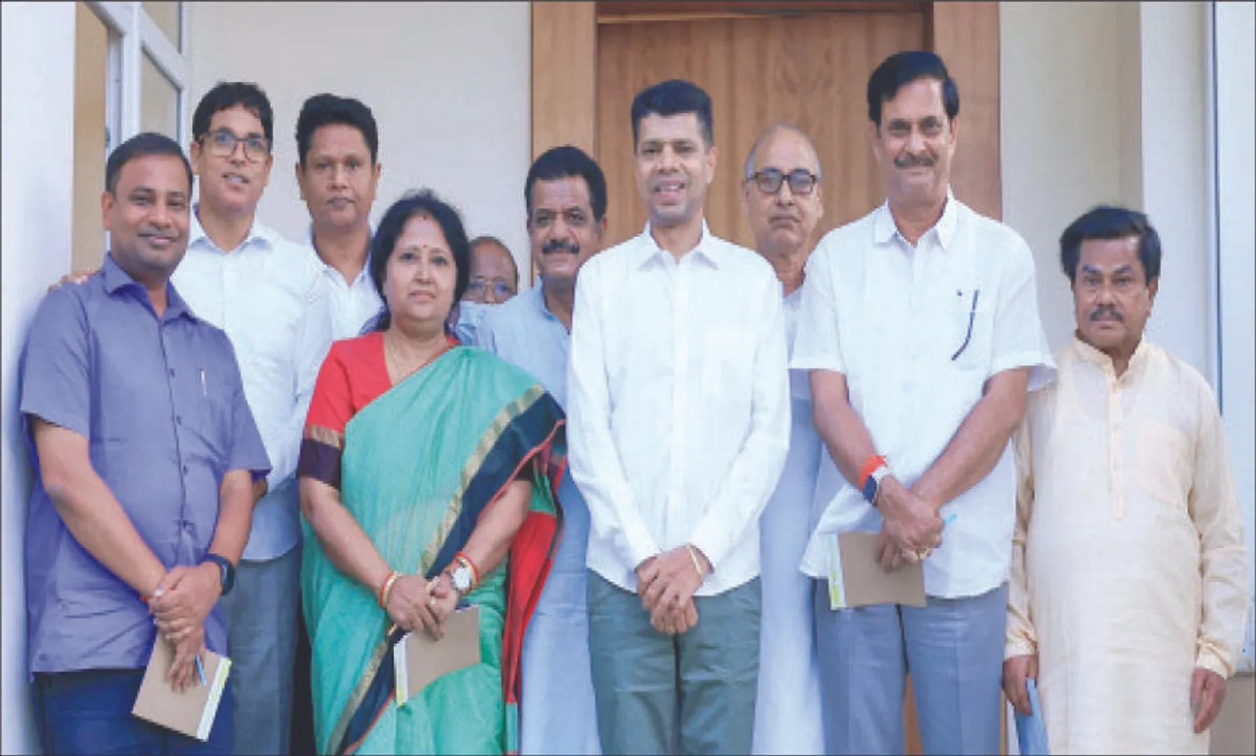 ଜଗତସିଂହପୁର ସଂସଦୀୟ କ୍ଷେତ୍ରକୁ ନେଇ ଆଲୋଚନା: ନବୀନ ନିବାସରେ ୫ ବିଧାୟକ, ସାଂସଦ