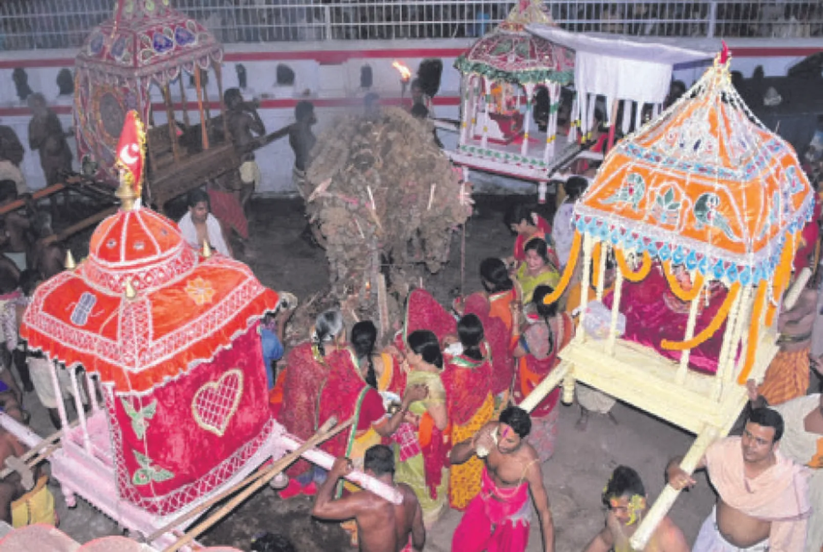 ଅନନ୍ୟ ଶ୍ରୀମନ୍ଦିର: ମେଣ୍ଢାକୁଡ଼ିଆ ପୋଡ଼ି