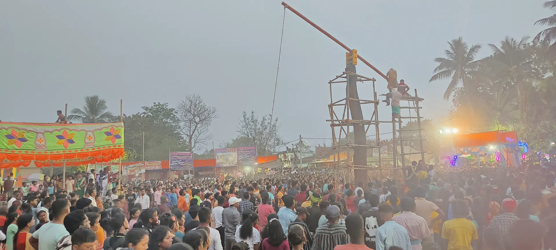 ରାଇରଙ୍ଗପୁରରେ ମହାଆଡମ୍ବର ସହକାରେ ଉଡାପର୍ବ ଅନୁଷ୍ଠିତ: ଲକ୍ଷାଧିକ ଭକ୍ତଙ୍କ ସମାଗମ