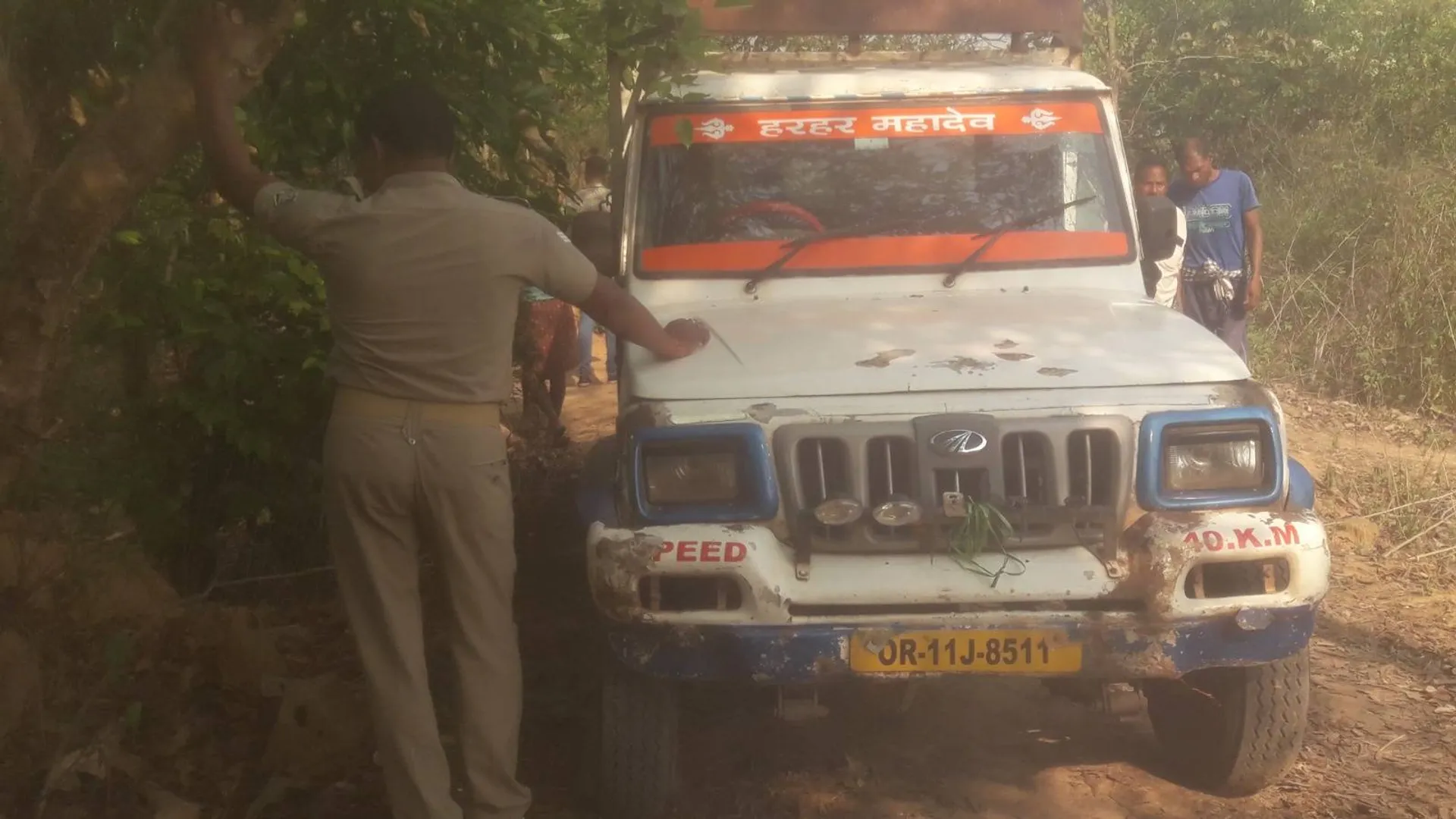 ଗୋରୁ ବୋଝେଇ ଗାଡ଼ି ଜବତ: ଚାଳକ ଫେରାର