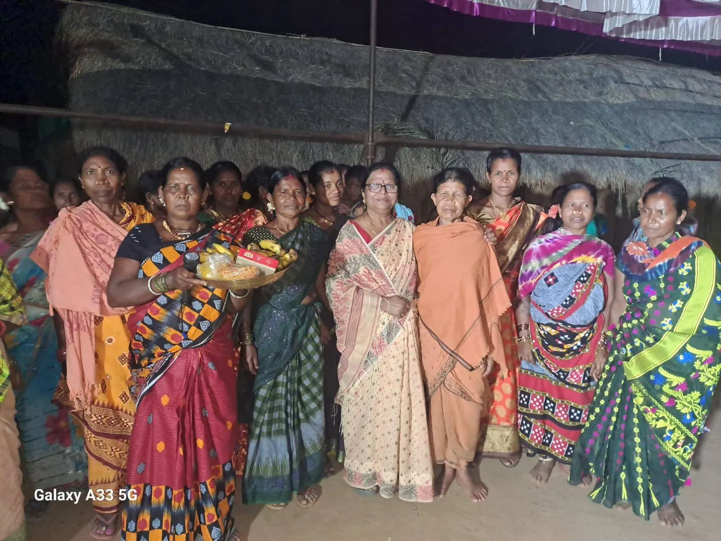 ଅଂଚଳର ବୋଉକୁ ଜିତାଇବାକୁ ଅନୁରୋଧ କଲେ ଇନ୍ଦିରା
