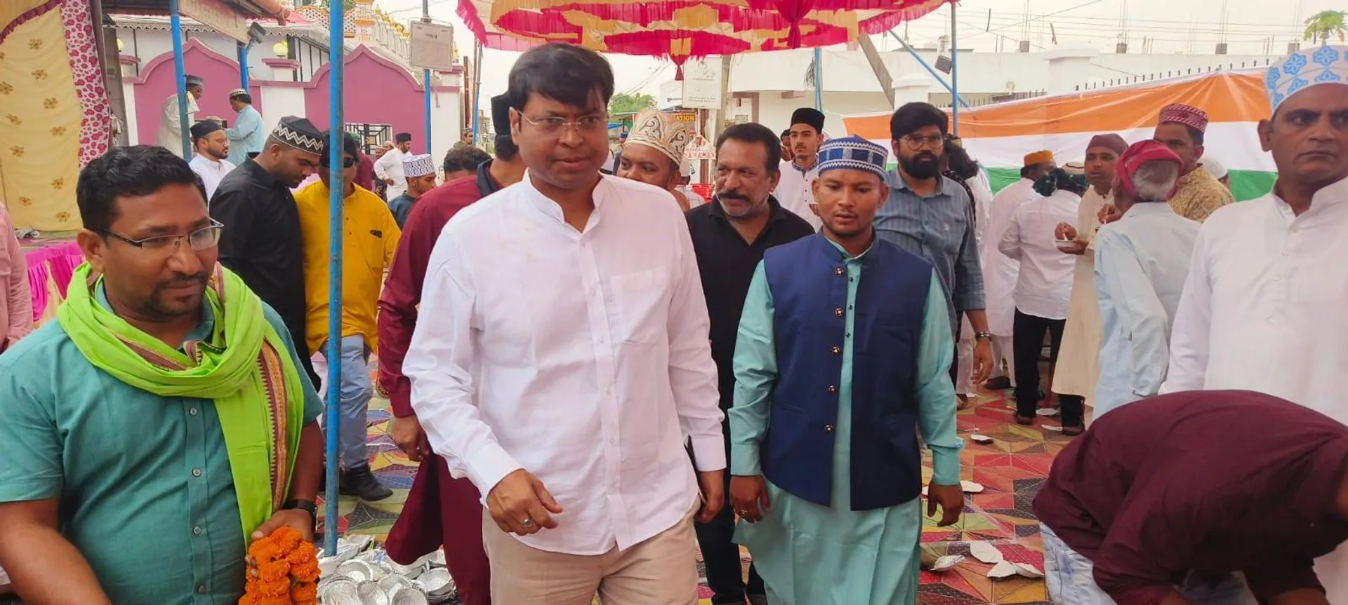 ସୁନ୍ଦରଗଡ଼ରେ ଇଦ୍: ମସଜିଦରେ ଦିଲୀପ ଜଣାଇଲେ ଶୁଭେଚ୍ଛା