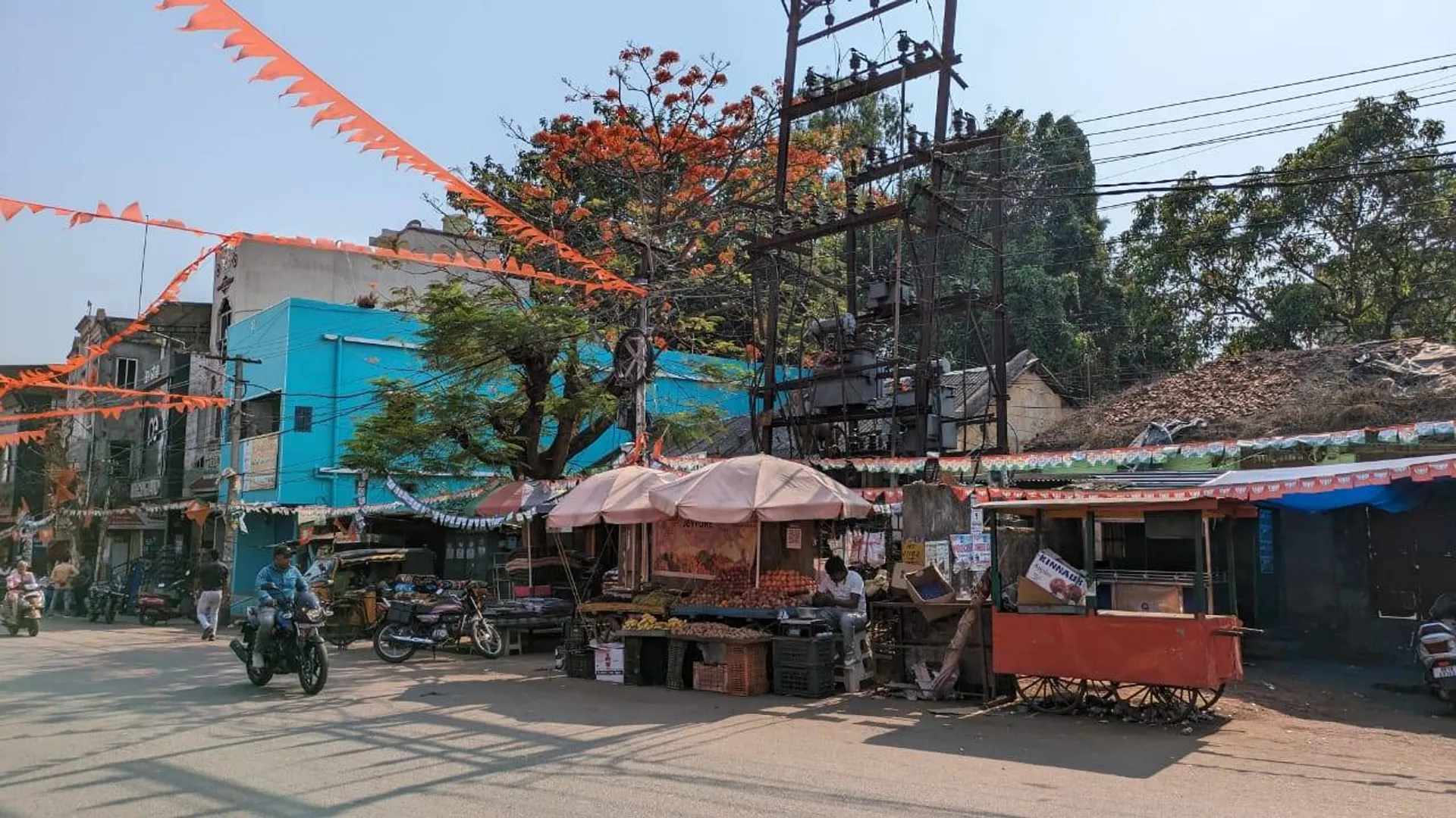 ଦୁର୍ଘଟଣାର କାରଣ ସାଜିଛି ଜାତୀୟରାଜପଥ କଡ଼ ବିଦ୍ୟୁତ୍ ସବ୍‌ଷ୍ଟେସନ୍‌