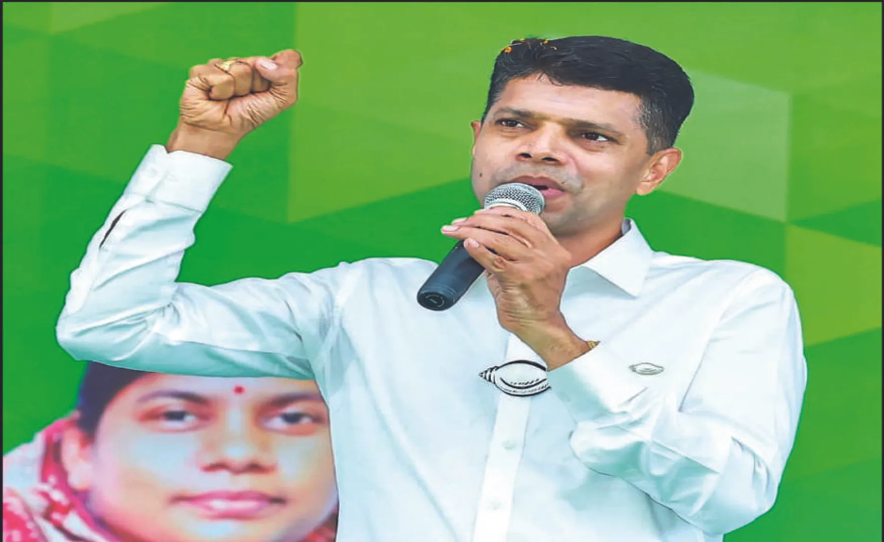 ଭଦ୍ରକ, ବାଲେଶ୍ବରରେ ପାଣ୍ଡିଆନଙ୍କ ପ୍ରଚାର: ‘କେନ୍ଦ୍ର ସରକାର ଲୋକଙ୍କ ବୋଝ ବଢ଼େଇ ଚାଲିଛି’