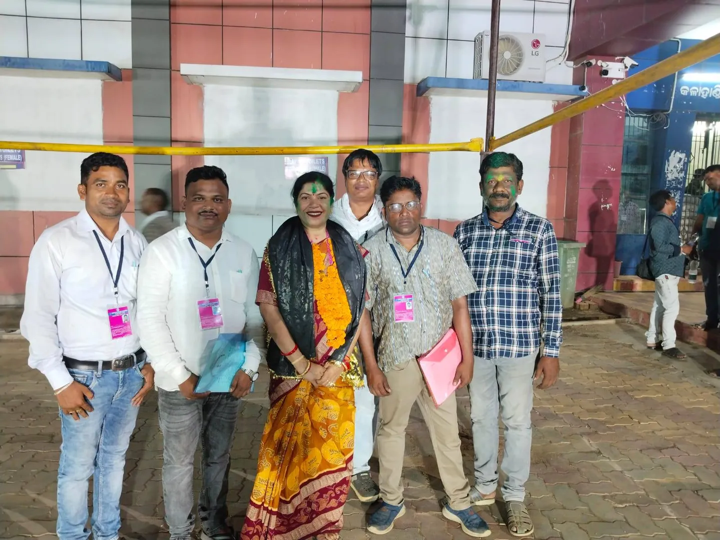 ଜିତିଲେ ମନୋରମା ମହାନ୍ତି, ହାରିଲେ କଂଗ୍ରେସ ନେତା ଭକ୍ତ ଦାସ
