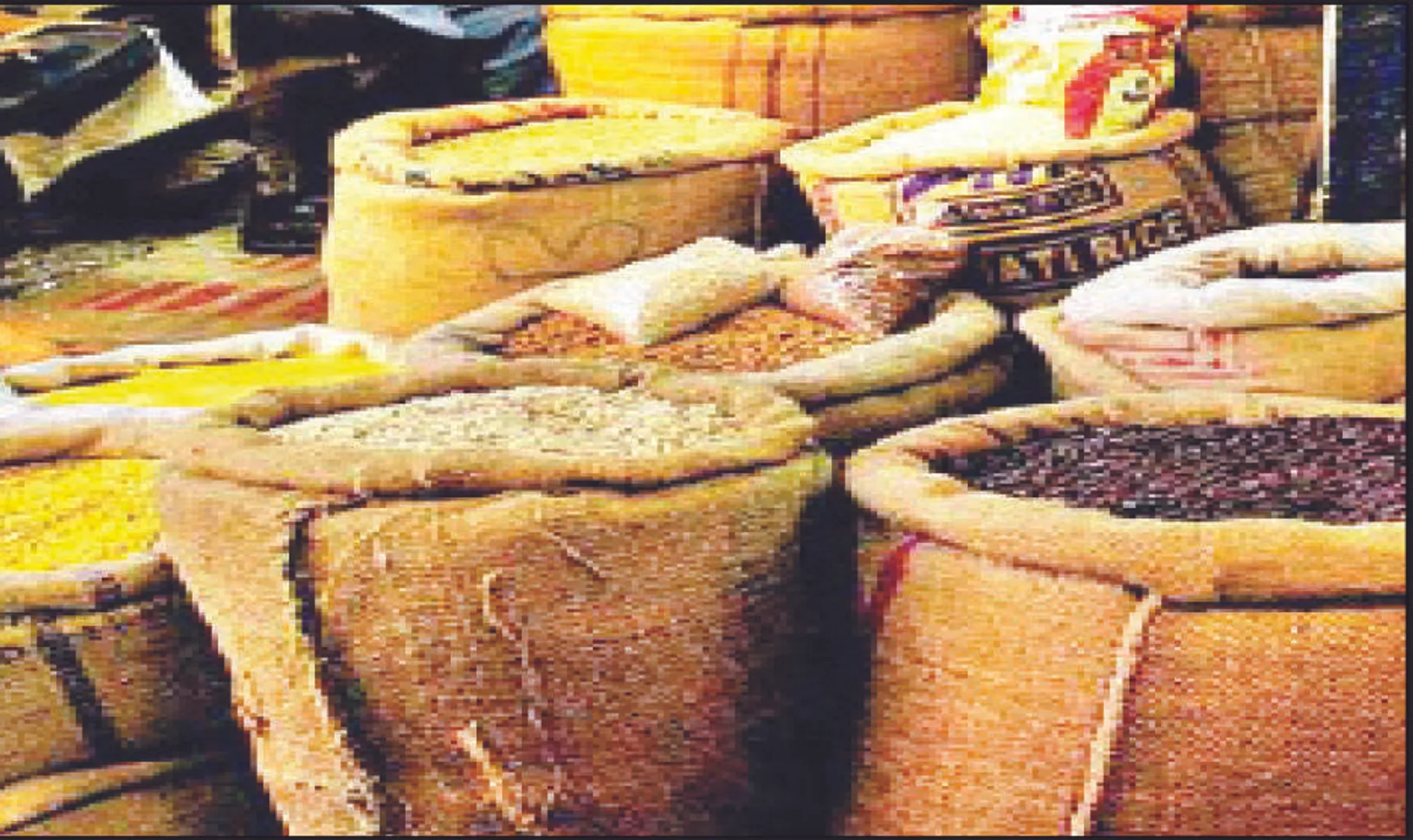 ମହଙ୍ଗା ମାଡ଼: ଅତ୍ୟାବଶ୍ୟକ ସାମଗ୍ରୀ ଦର ଉପରମୁହାଁ