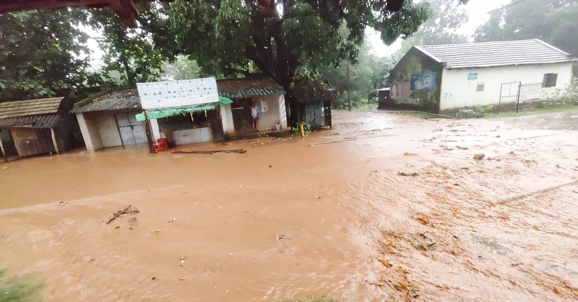ବର୍ଷାରେ ବେହାଲ ଭୀମକାଣ୍ଡ ନୂଆସାହି, ନୂତନ ପୋଲ ନିର୍ମାଣ ଦାବି