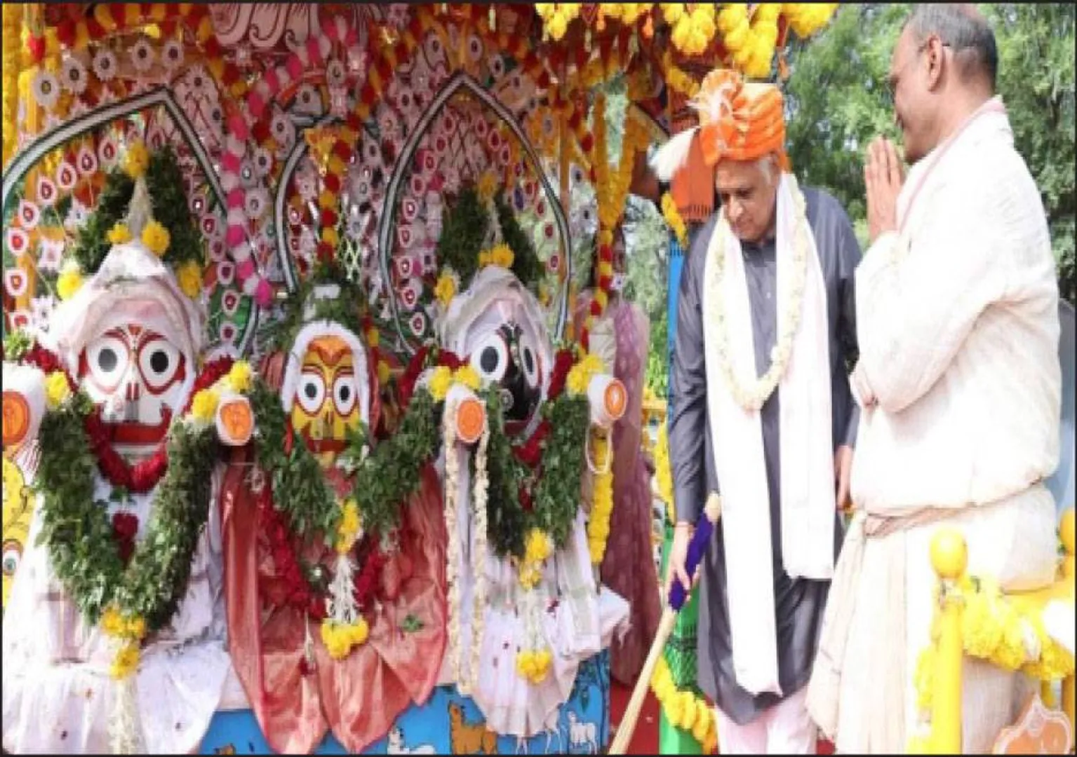ଅଡାଲଜ ଜଗନ୍ନାଥ ମନ୍ଦିରରେ ରଥଯାତ୍ରା: ଛେରାପହଁରା କଲେ ଗୁଜରାଟ ମୁଖ୍ୟମନ୍ତ୍ରୀ