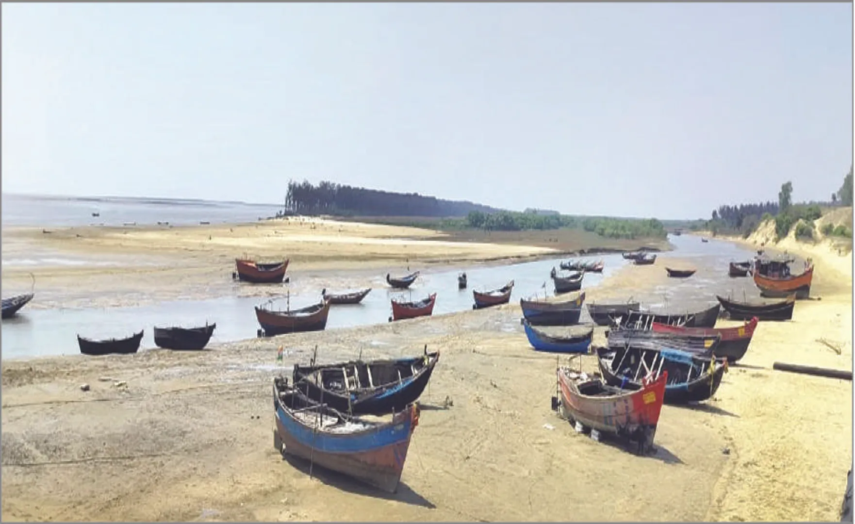 କୂଳ ଲଂଘୁଛି ସମୁଦ୍ର: ବିପଦରେ ଉପକୂଳବାସୀଙ୍କ ଧନଜୀବନ