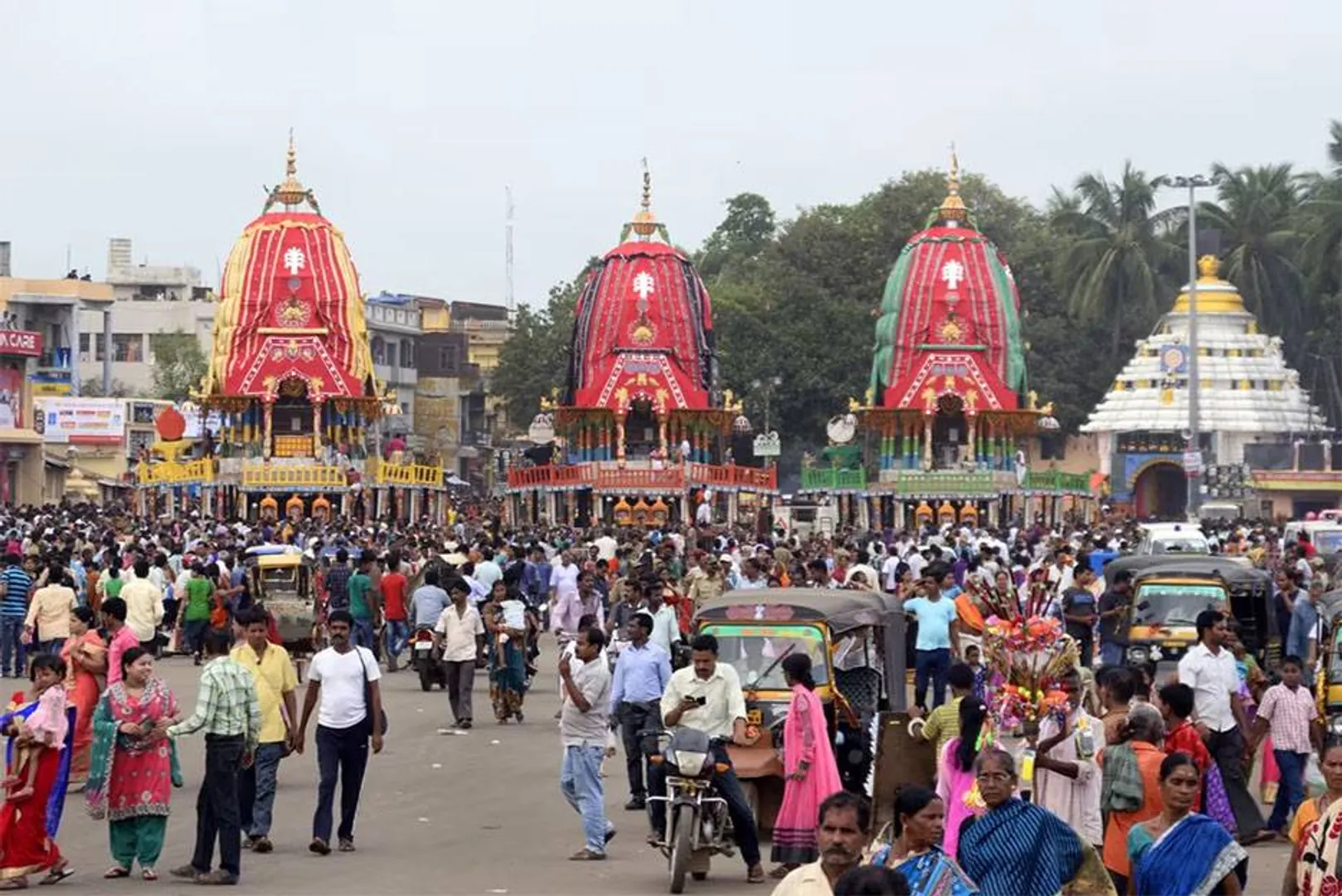 ଚତୁର୍ଦ୍ଧା ବିଗ୍ରହଙ୍କ ନବମୀ ଦର୍ଶନ: ଦର୍ଶନ କଲେ ଲକ୍ଷାଧିକ ଶ୍ରଦ୍ଧାଳୁ