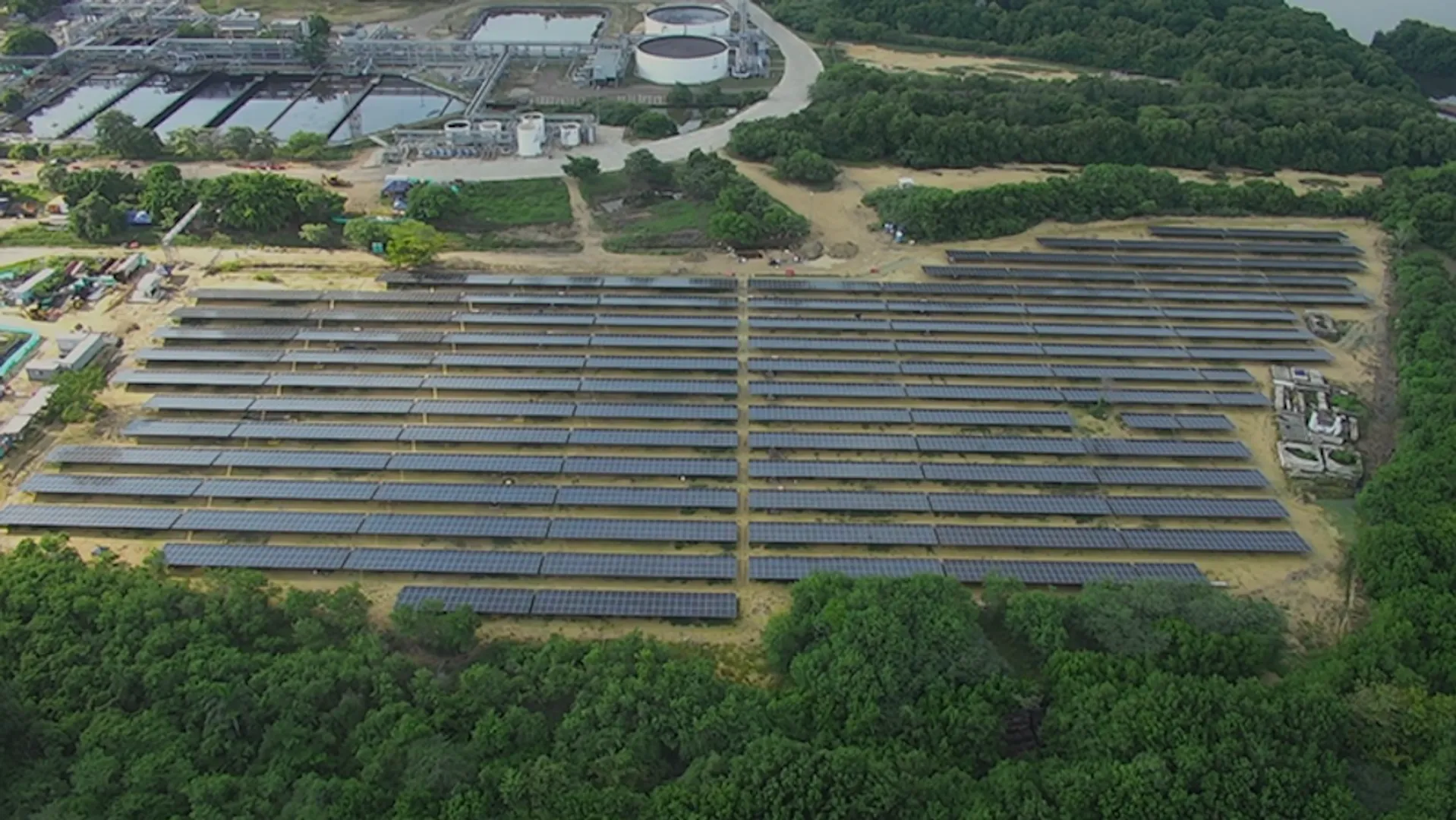 Gustavo Petro inaugurates refinery-integrated solar plant in Colombia, constructed by PowerChina with JA Solar technology. 